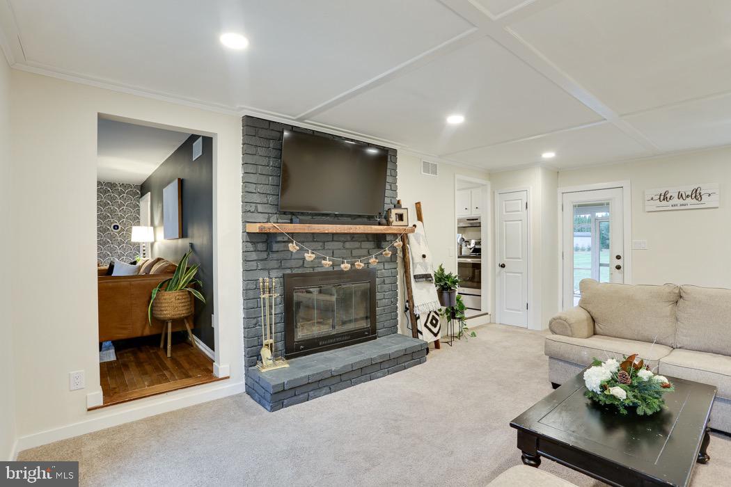 SULLIVAN HEIGHTS - Residential