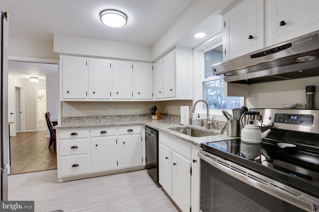 SULLIVAN HEIGHTS - Residential