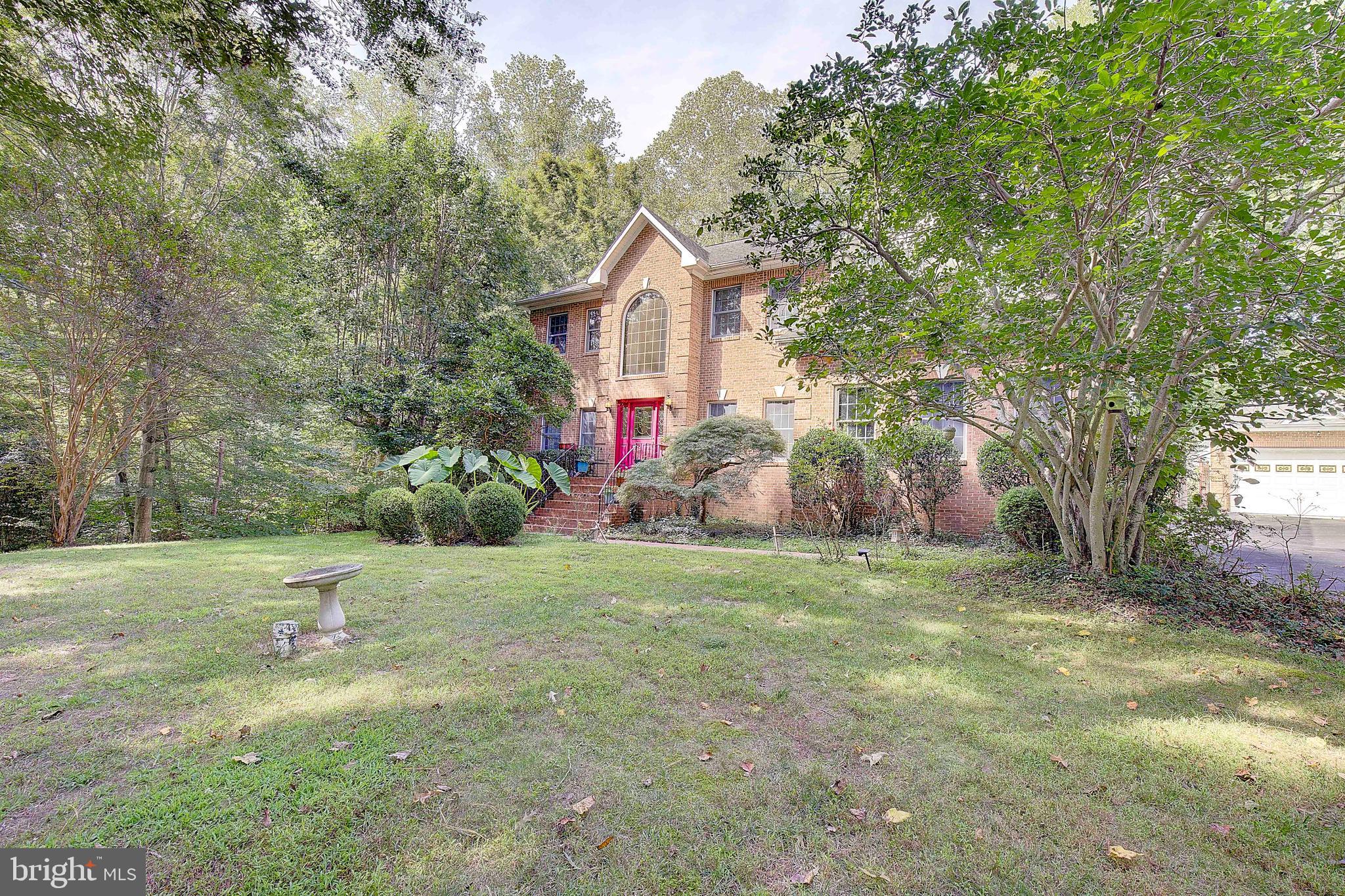 ST LEONARD SHORES - Residential