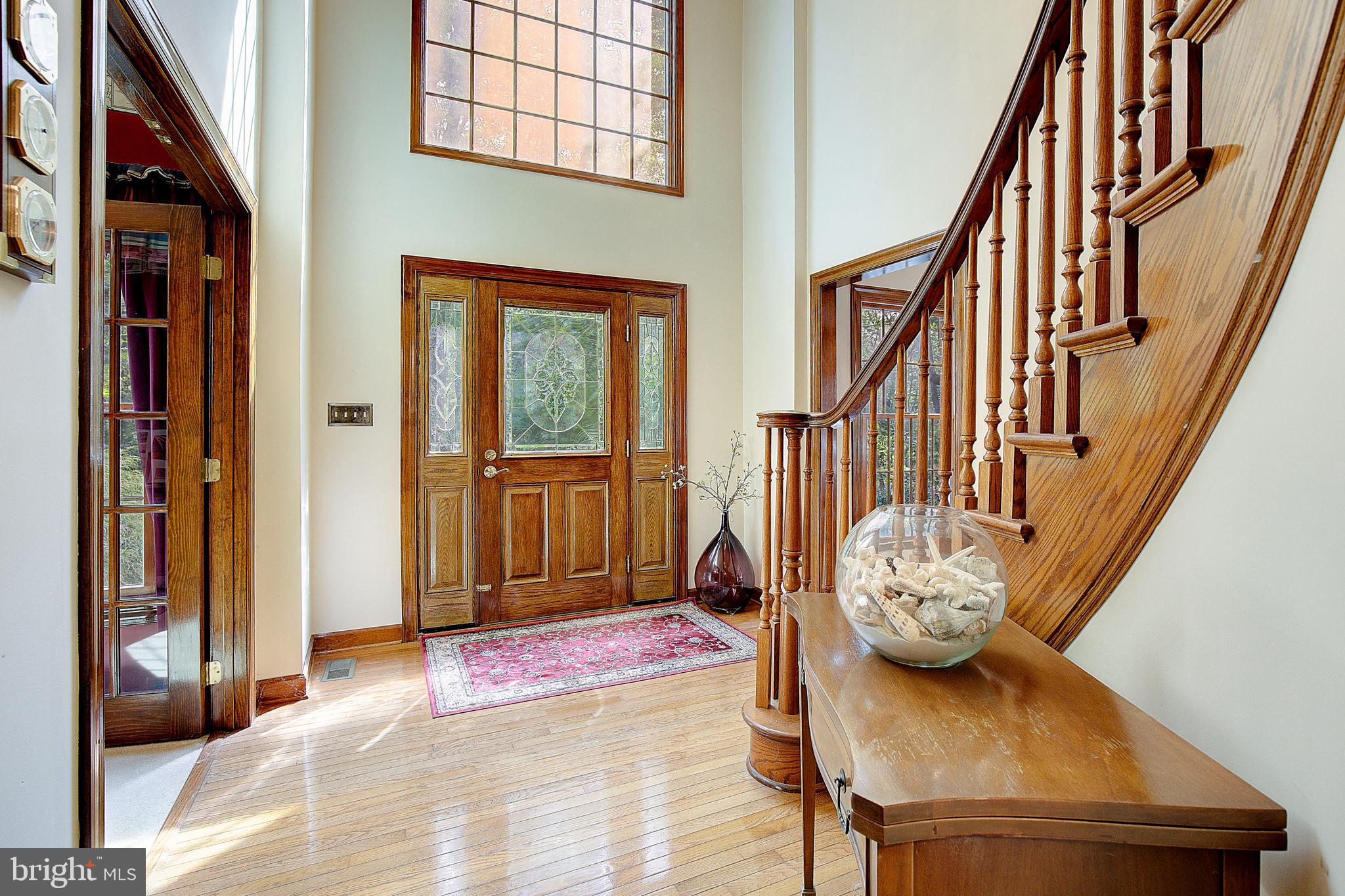 ST LEONARD SHORES - Residential