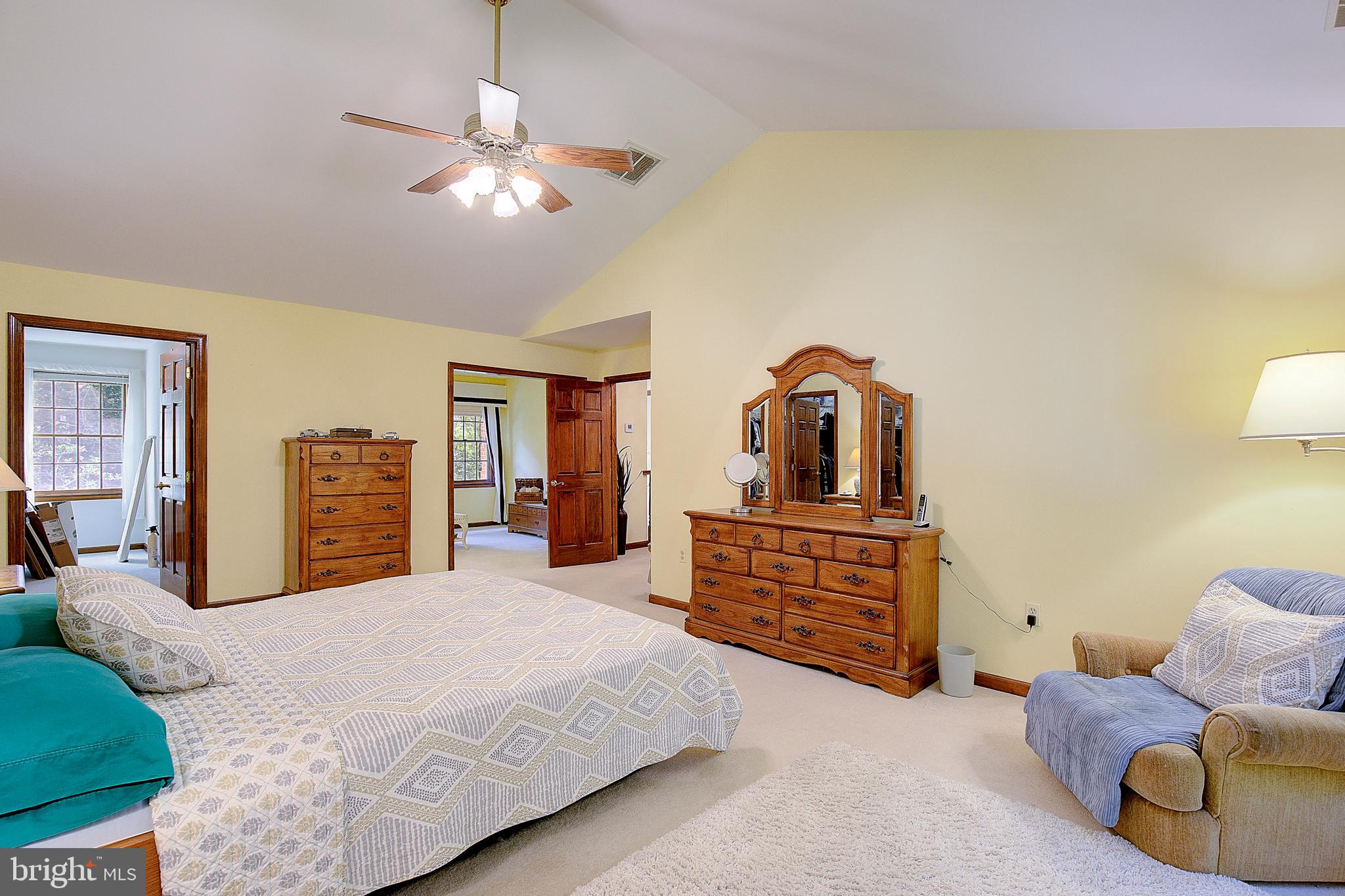 ST LEONARD SHORES - Residential