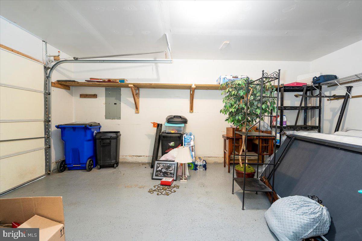 NORTH CROSSING - Residential