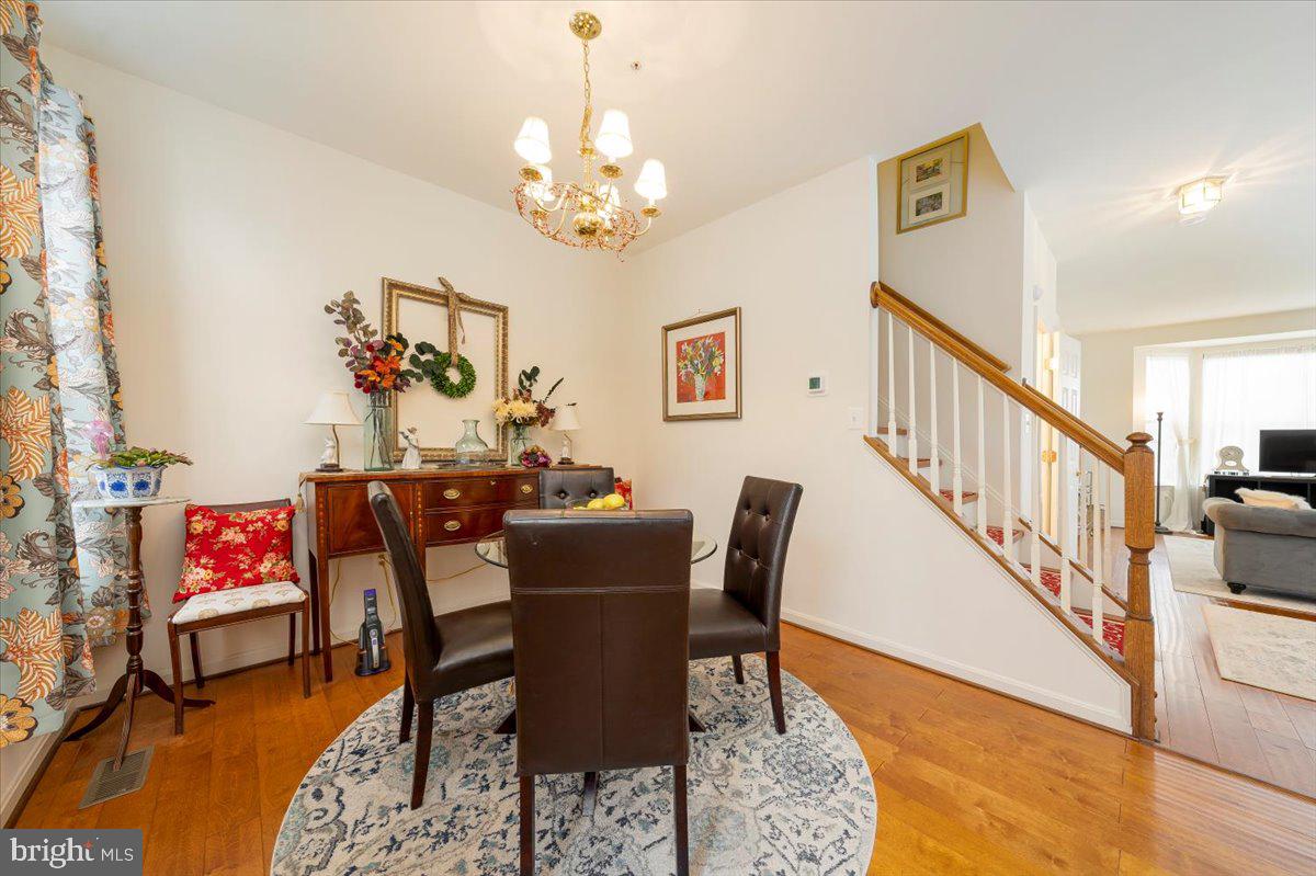 NORTH CROSSING - Residential