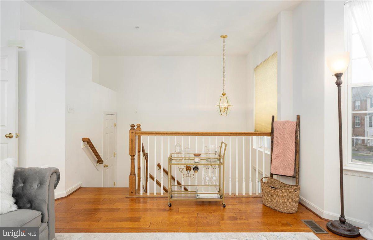 NORTH CROSSING - Residential