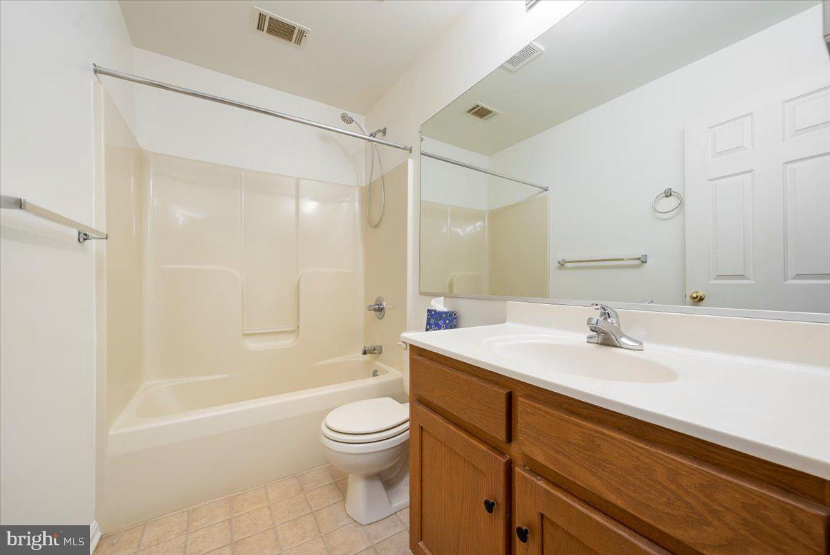 NORTH CROSSING - Residential