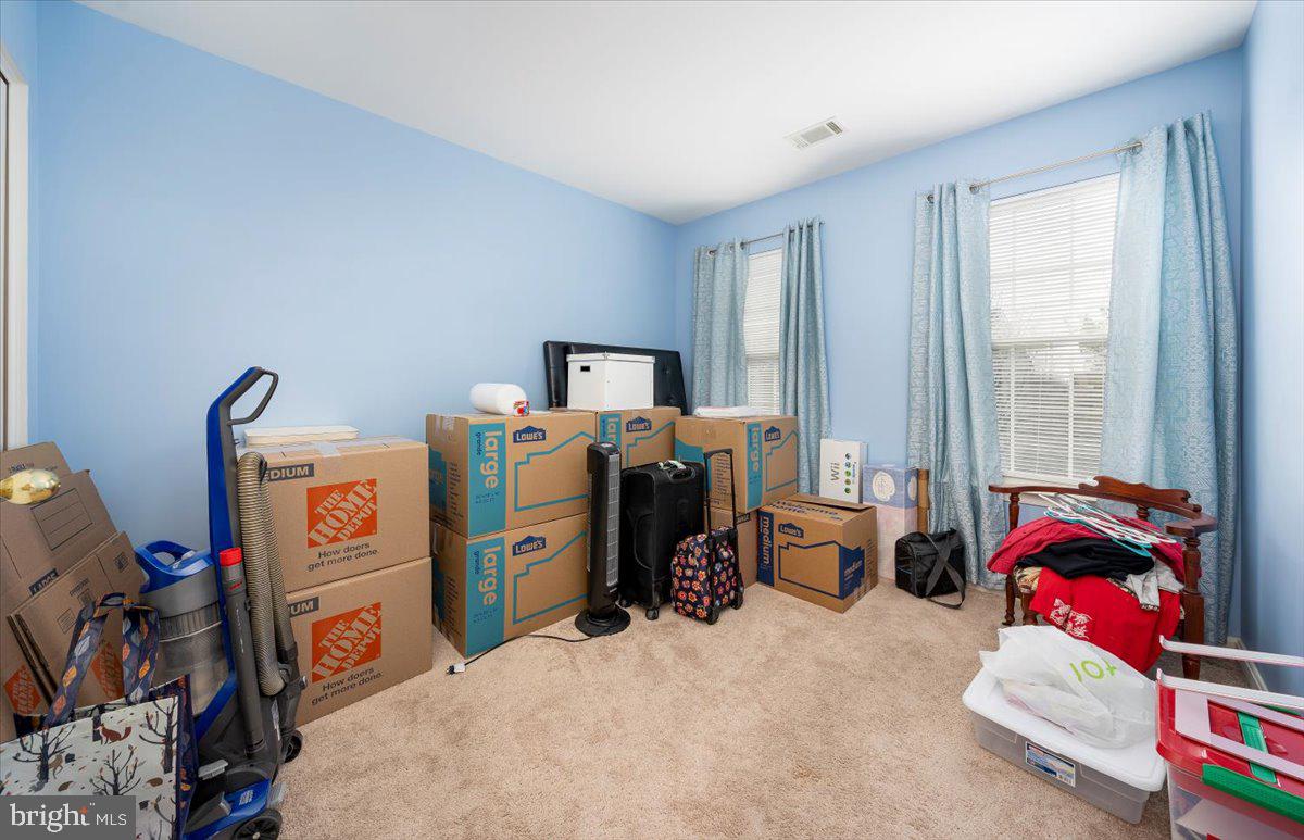 NORTH CROSSING - Residential