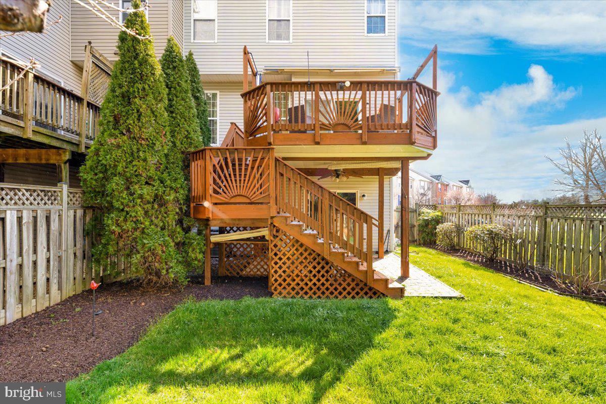 NORTH CROSSING - Residential