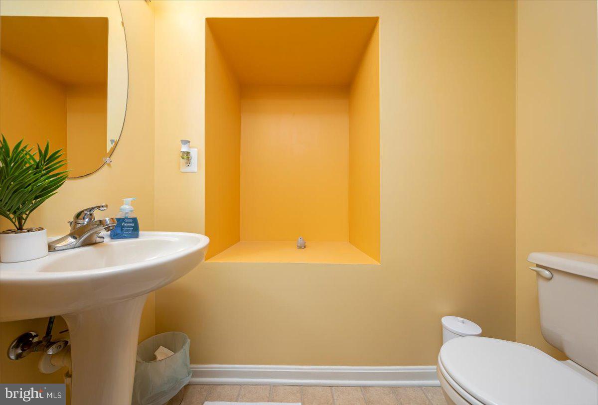 NORTH CROSSING - Residential