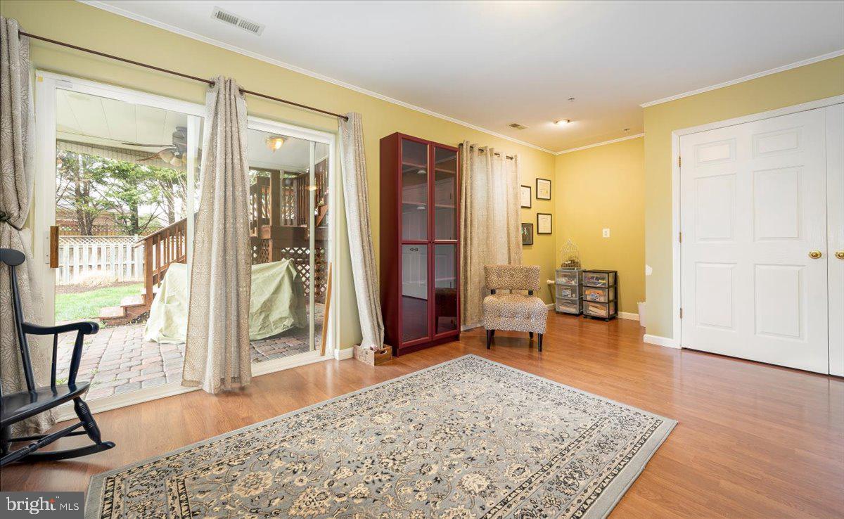 NORTH CROSSING - Residential