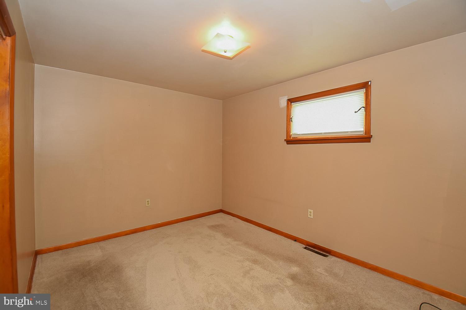 MINERAL COUNTY - Residential Lease