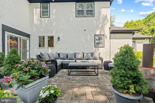 BRYN MAWR - Residential