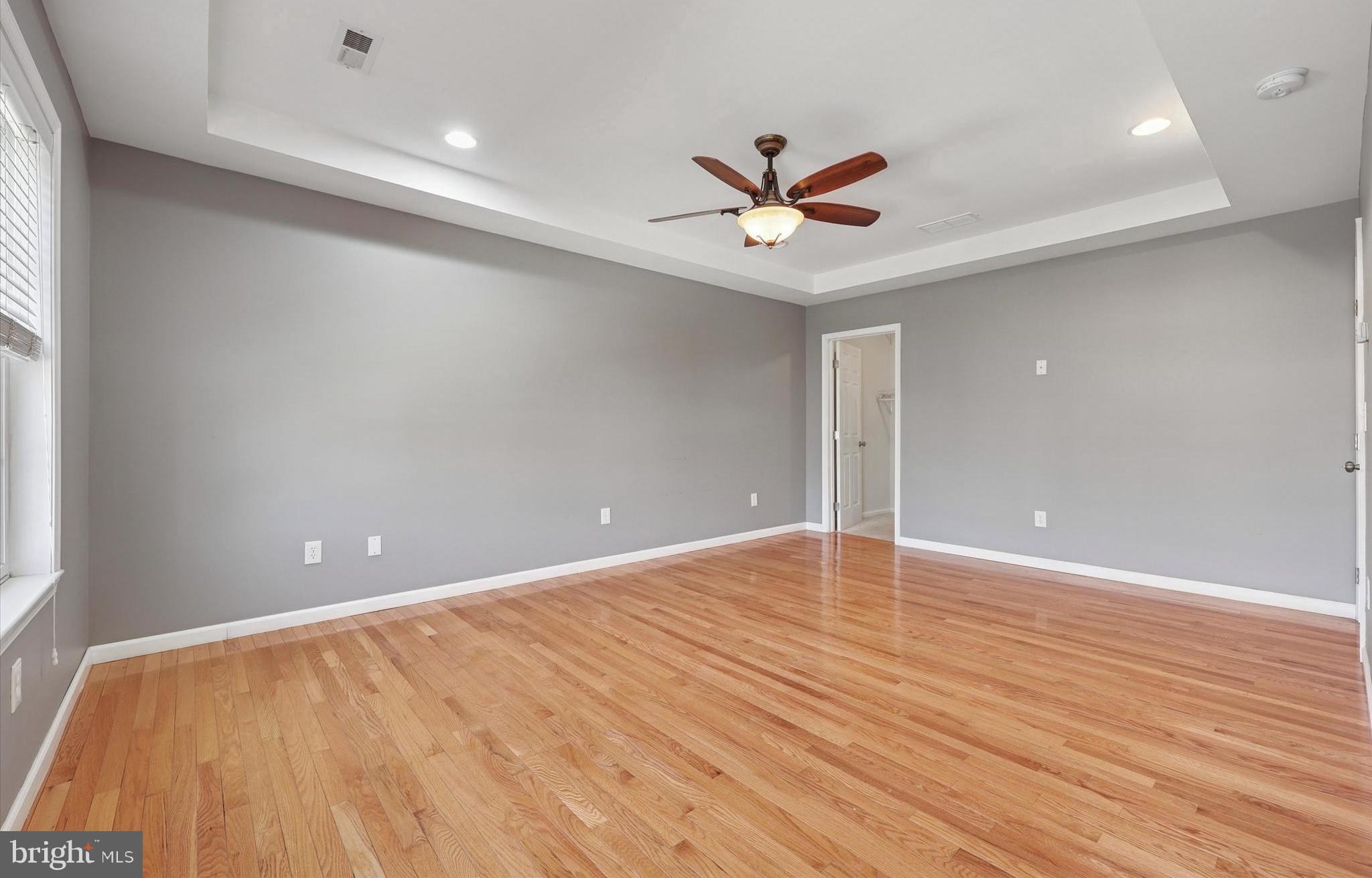 KEELY COURT - Residential