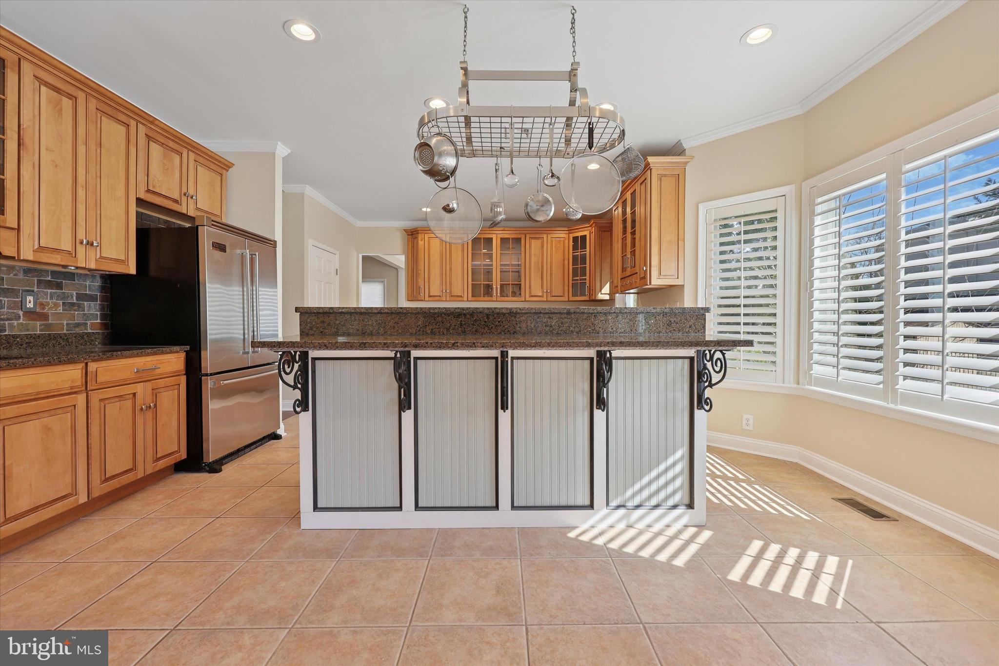 KEELY COURT - Residential