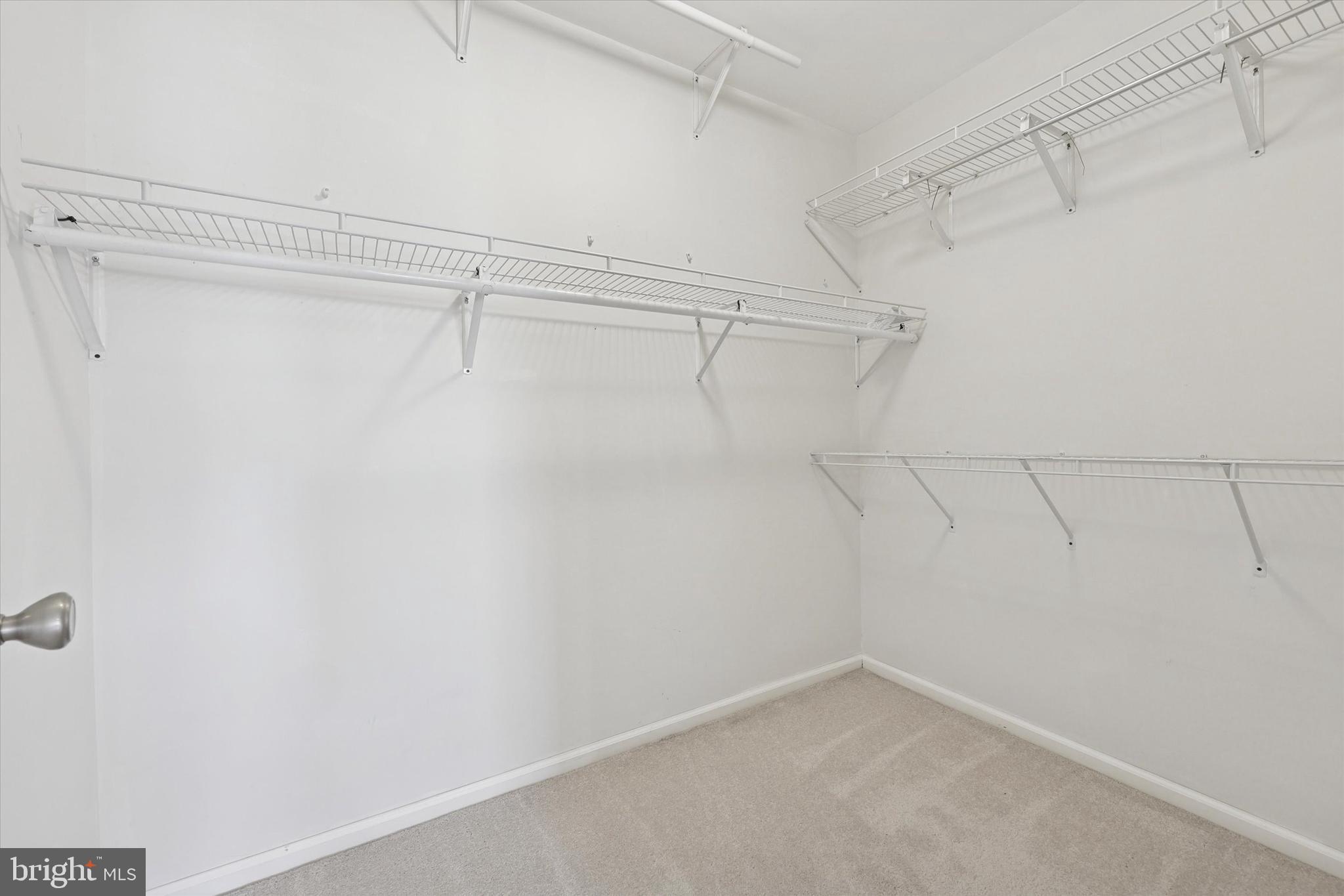 KEELY COURT - Residential