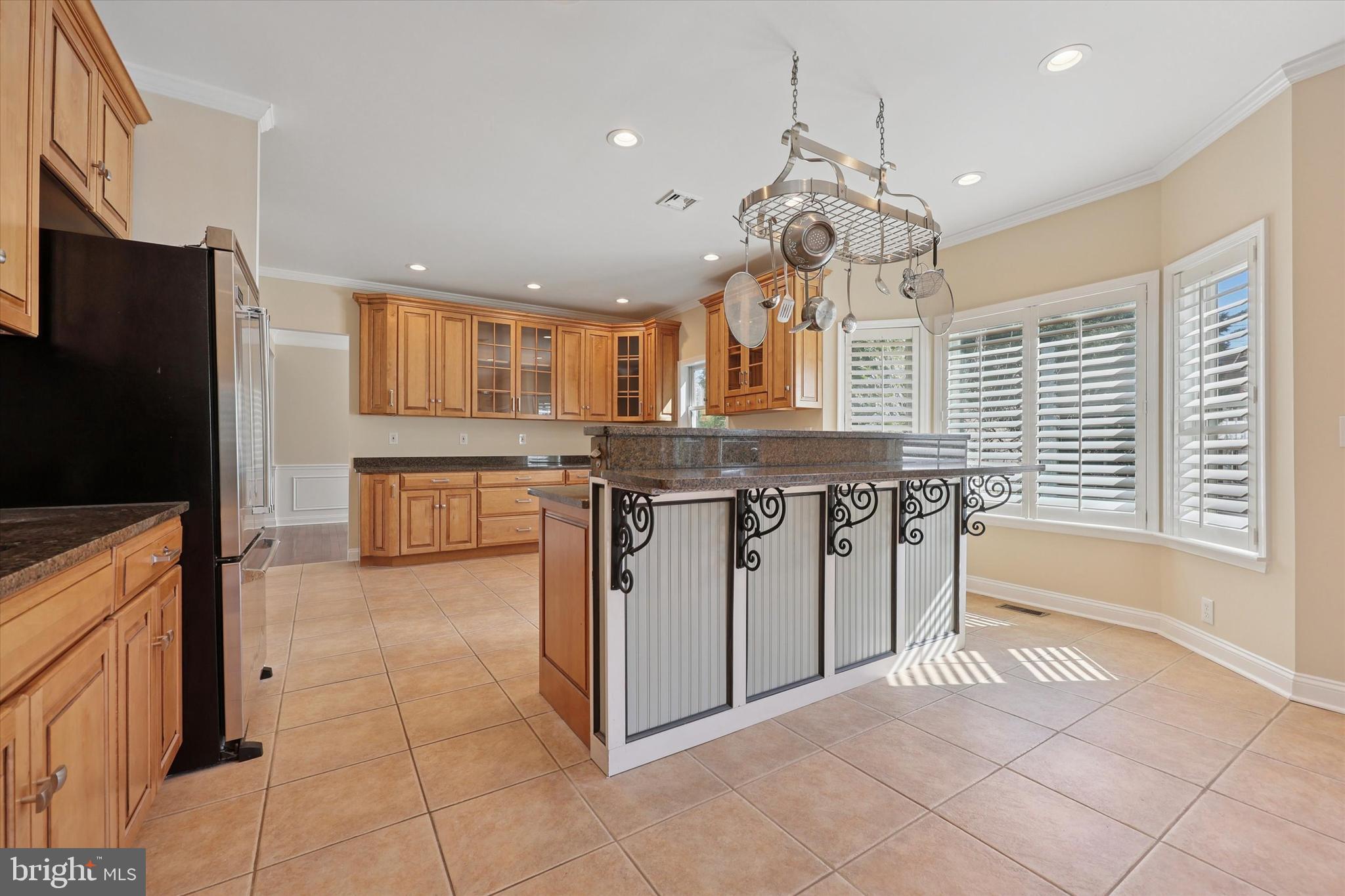 KEELY COURT - Residential