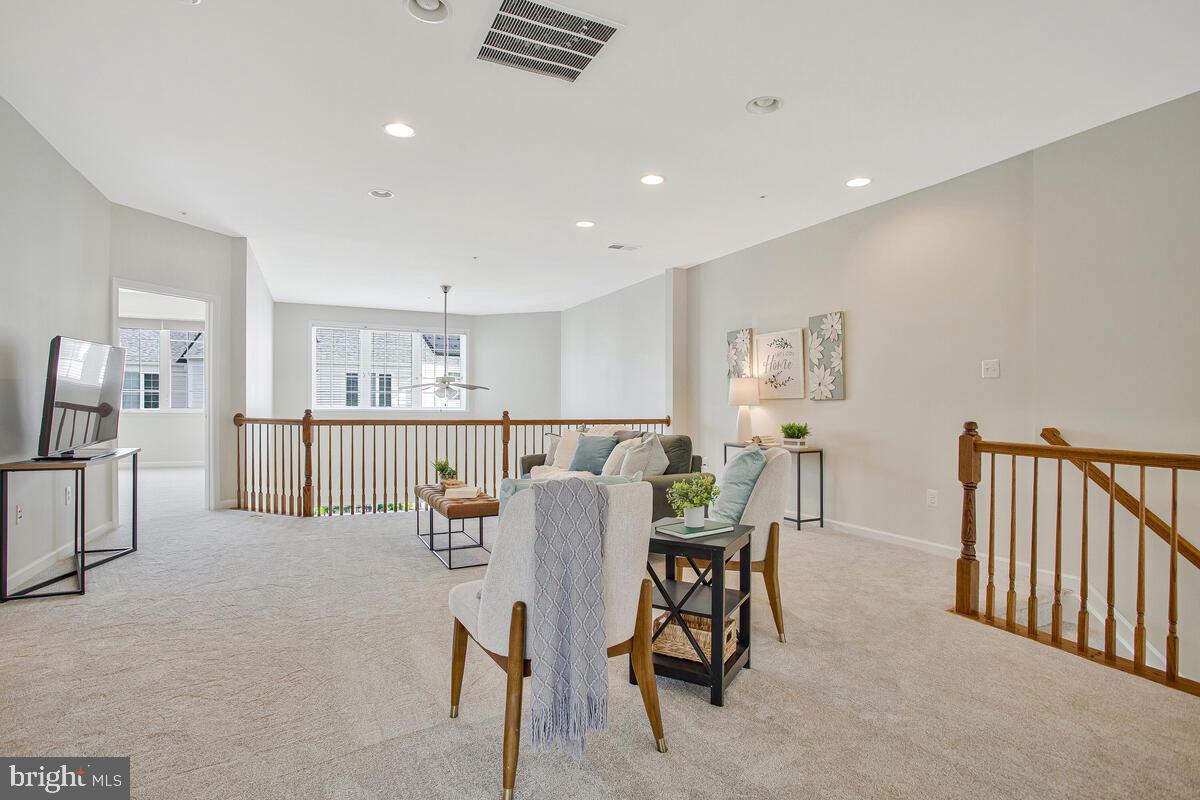 SNOWDEN OVERLOOK - Residential