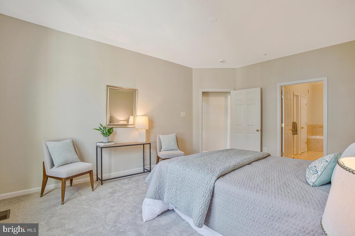 SNOWDEN OVERLOOK - Residential