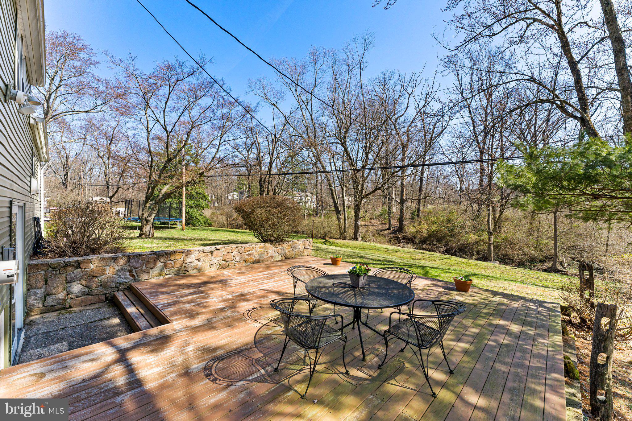 MEADOWBROOK - Residential