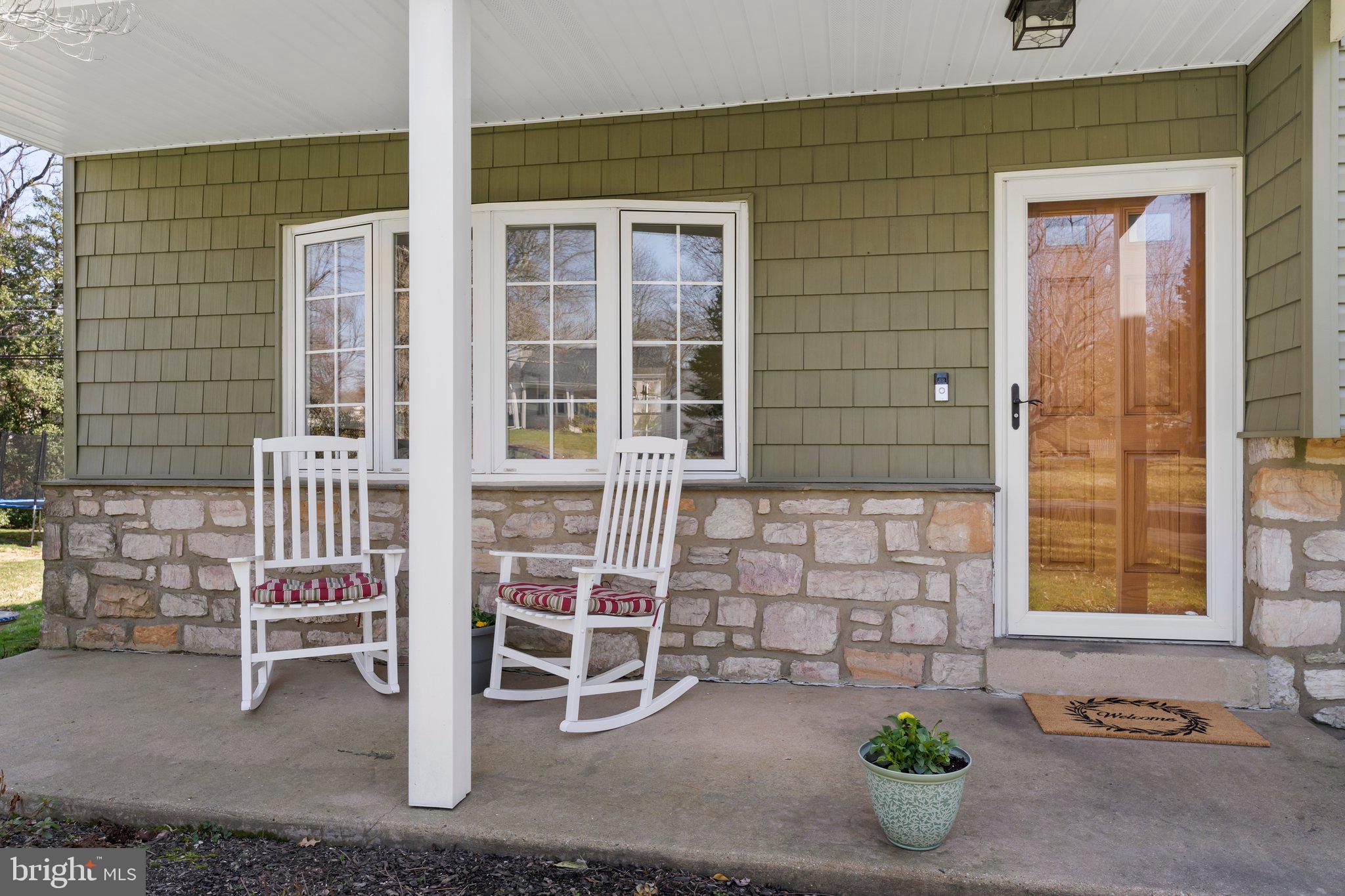 MEADOWBROOK - Residential
