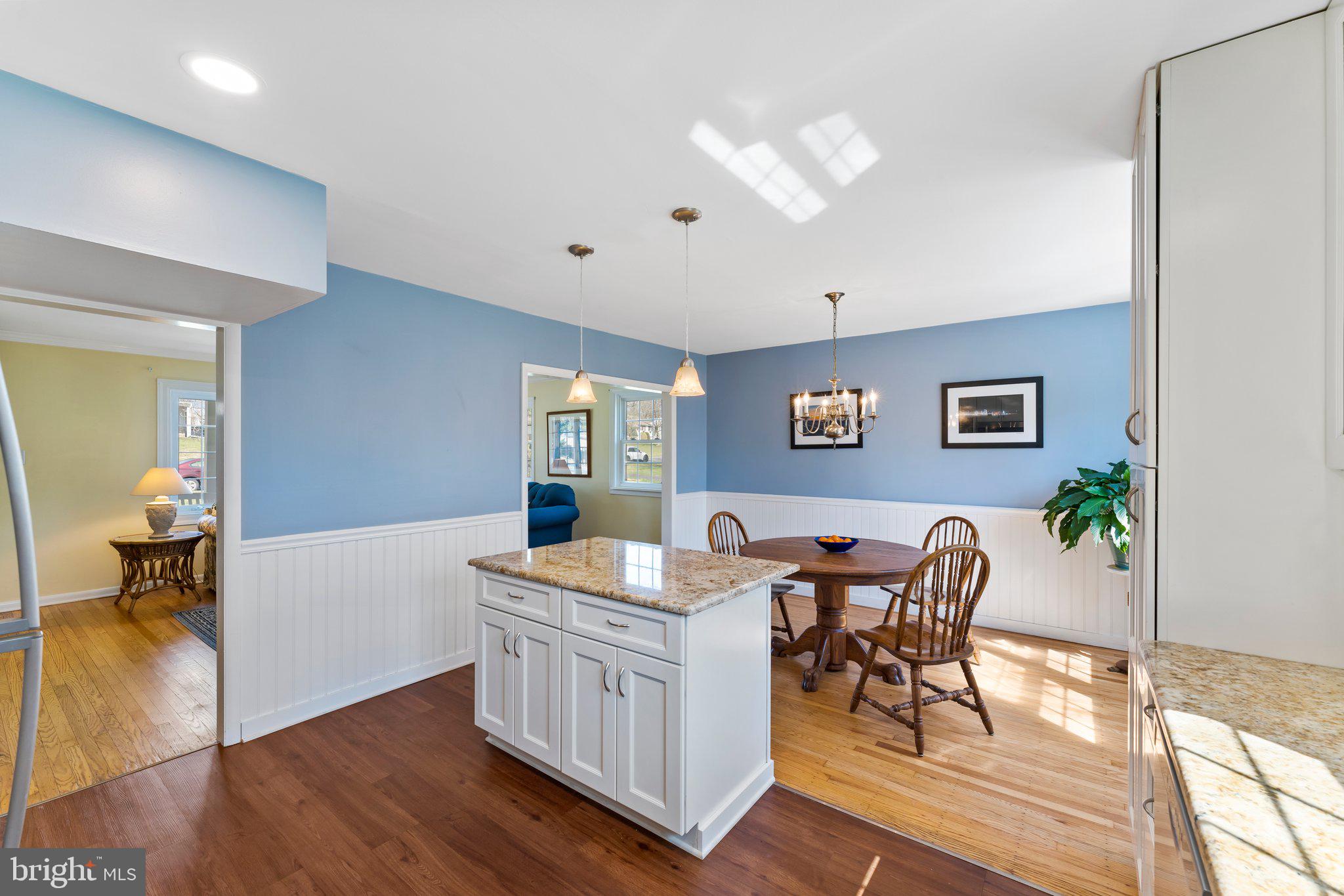 MEADOWBROOK - Residential