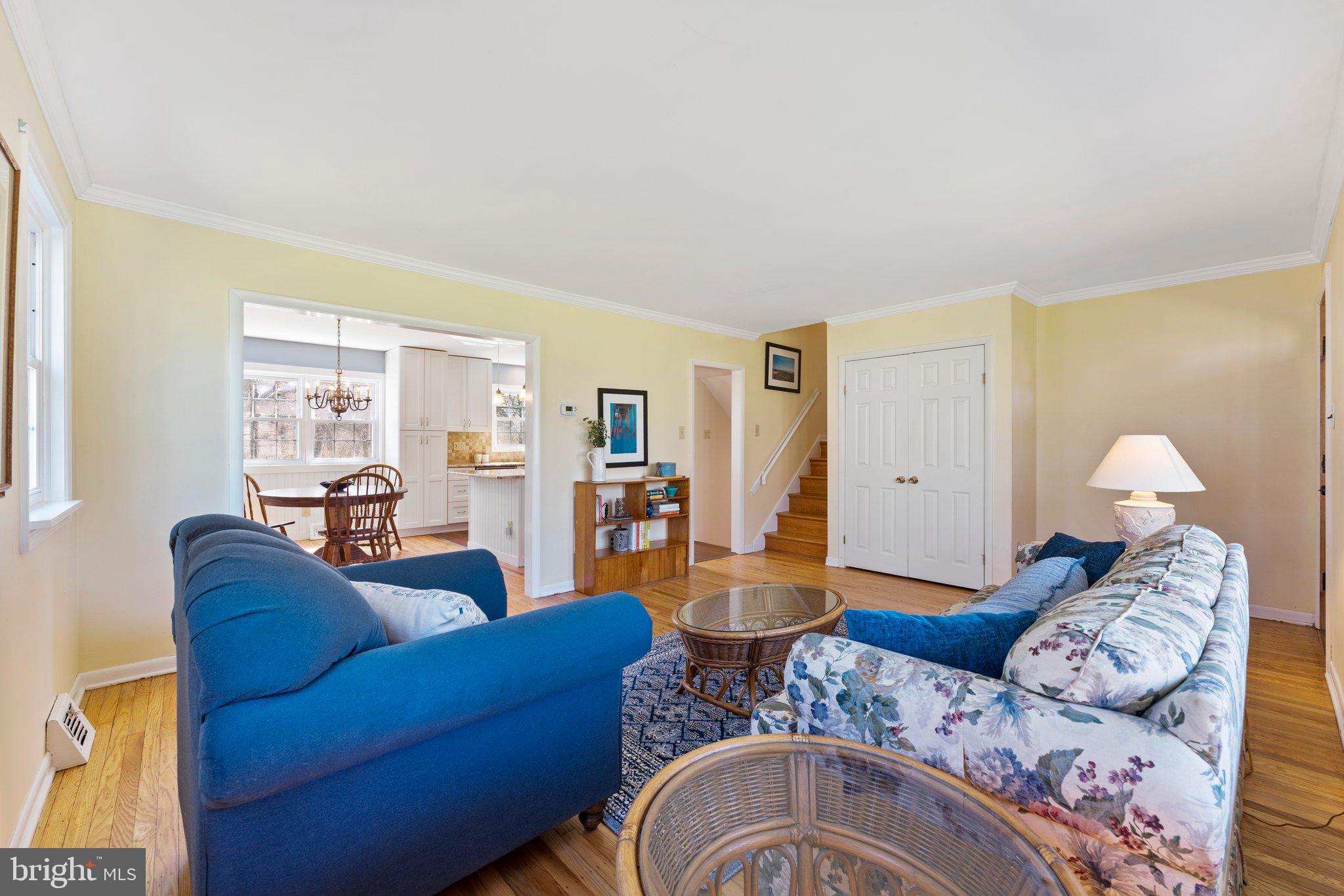 MEADOWBROOK - Residential