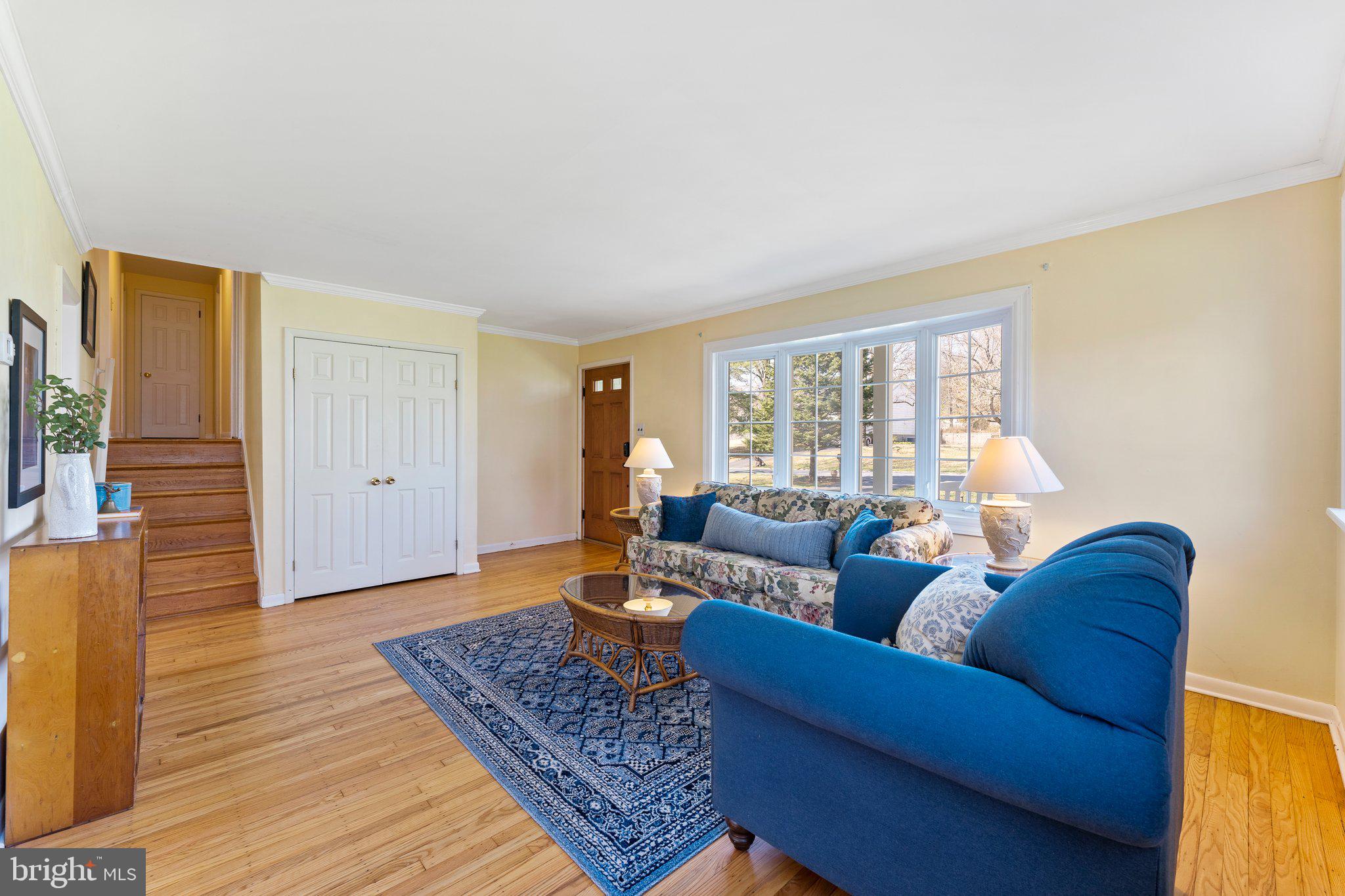 MEADOWBROOK - Residential