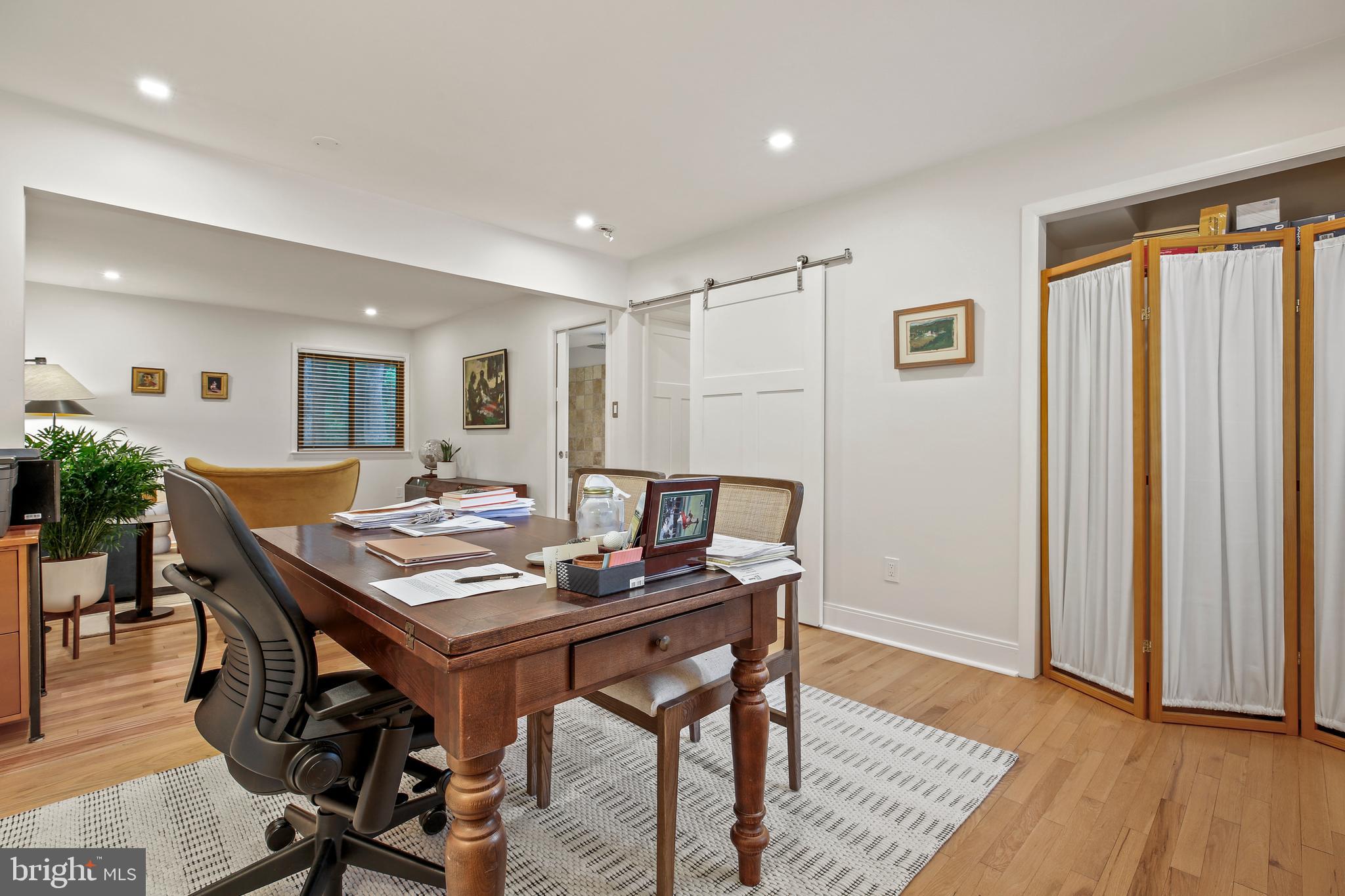 HILLTOP ESTATES - Residential