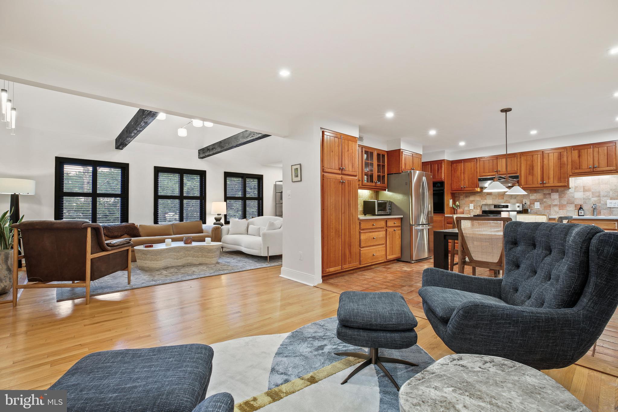 HILLTOP ESTATES - Residential