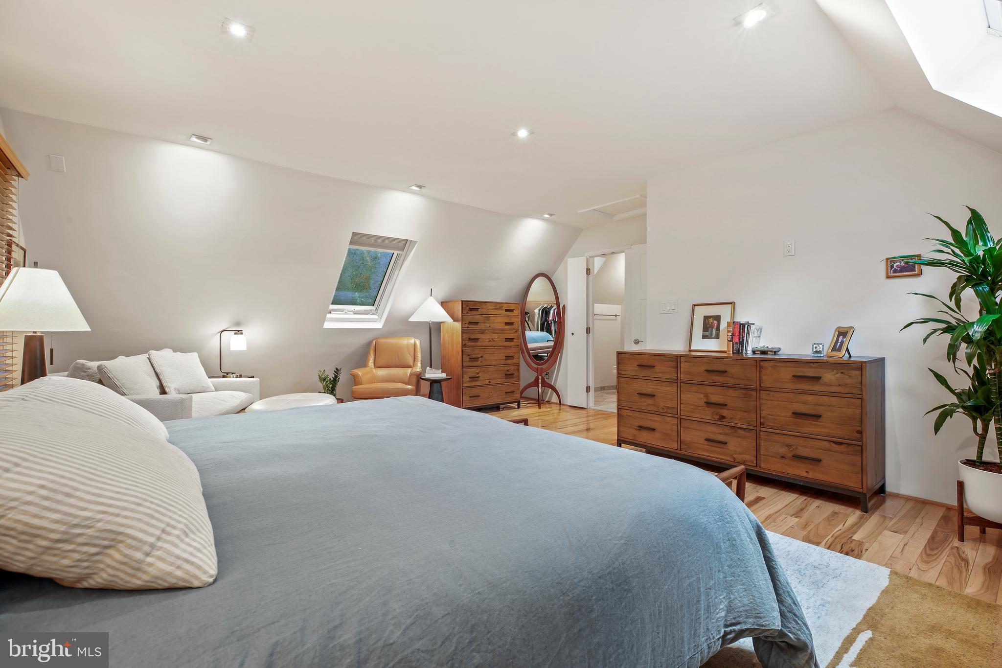 HILLTOP ESTATES - Residential