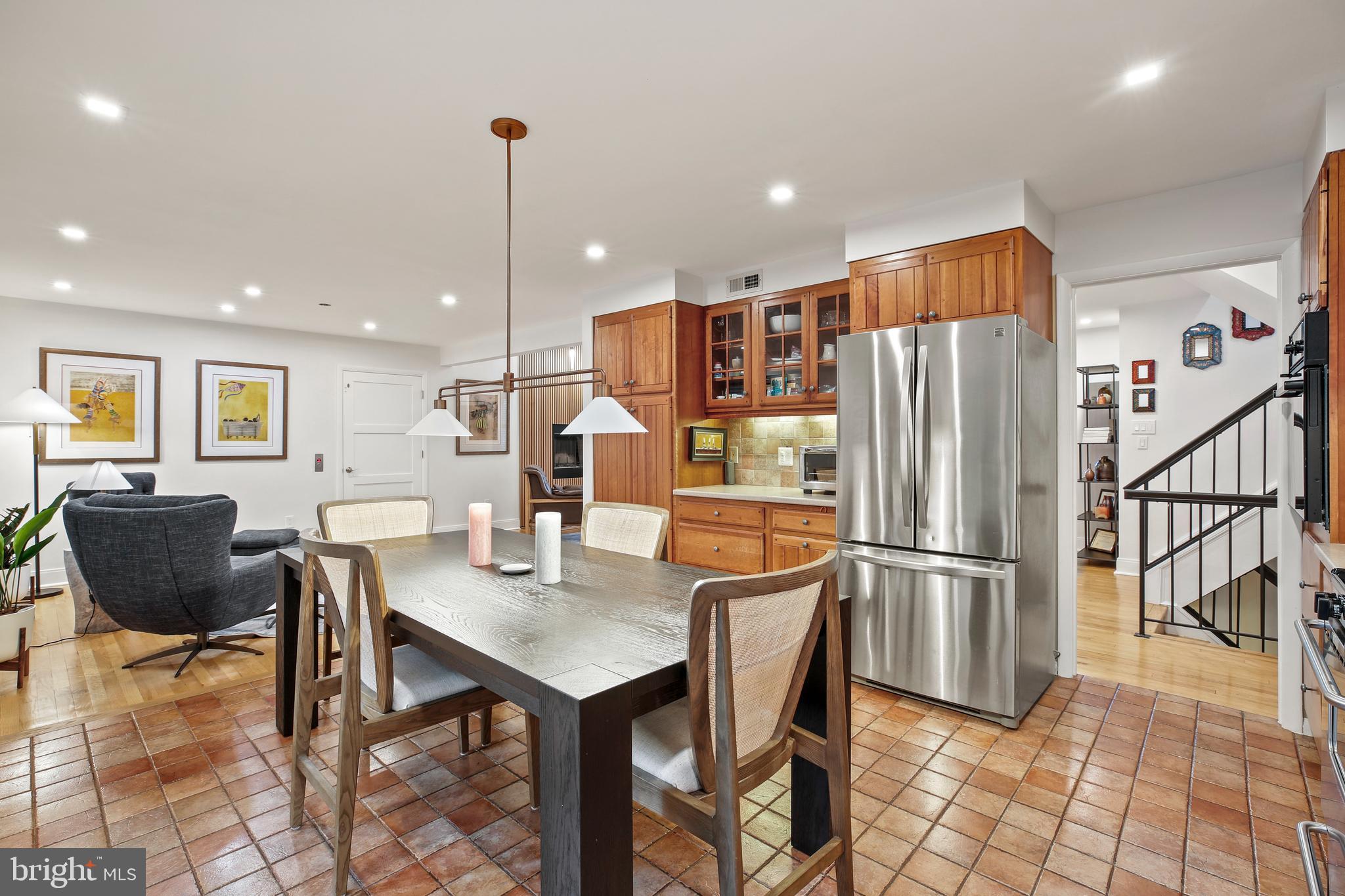 HILLTOP ESTATES - Residential