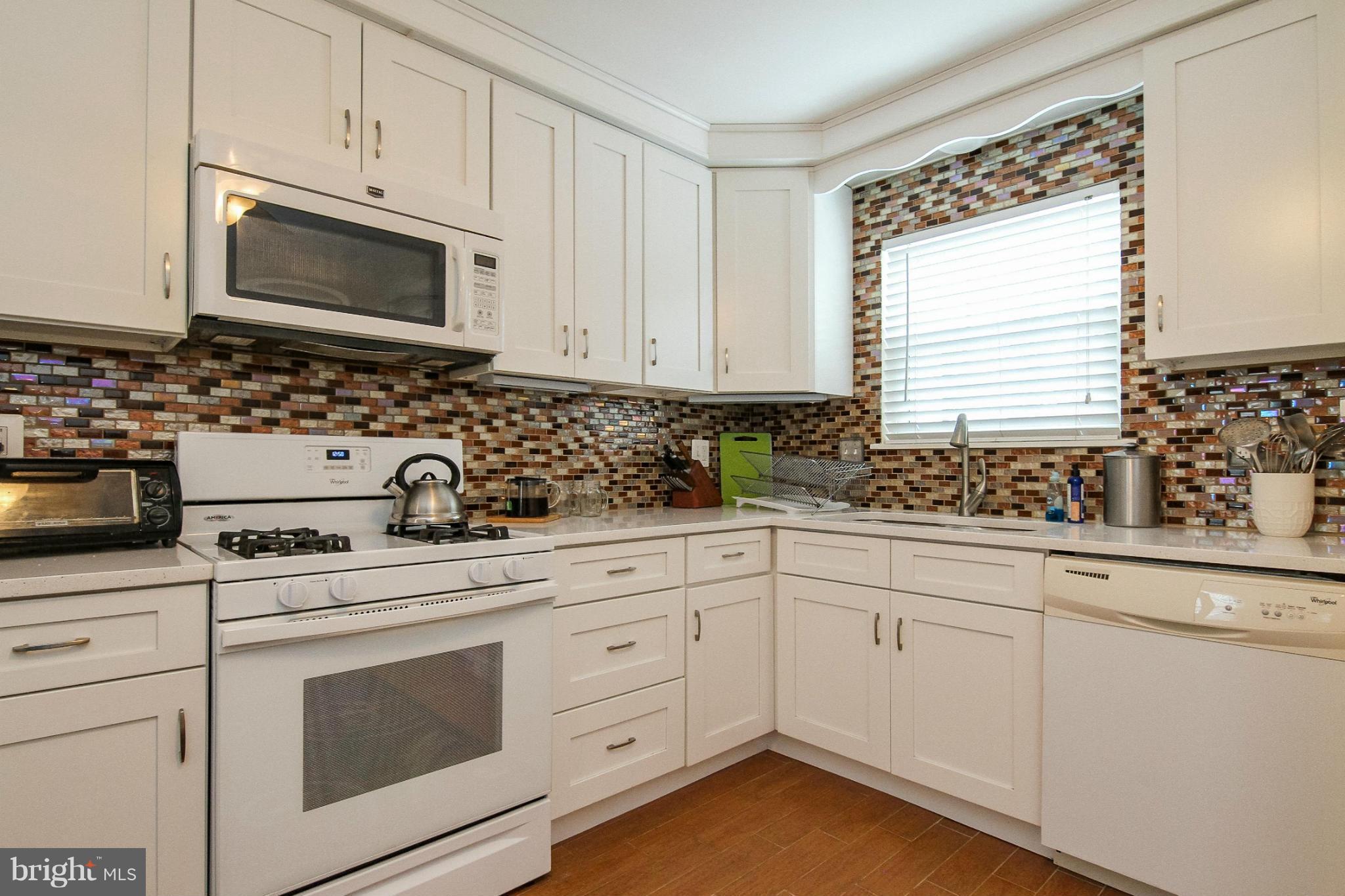 DALE CITY - Residential