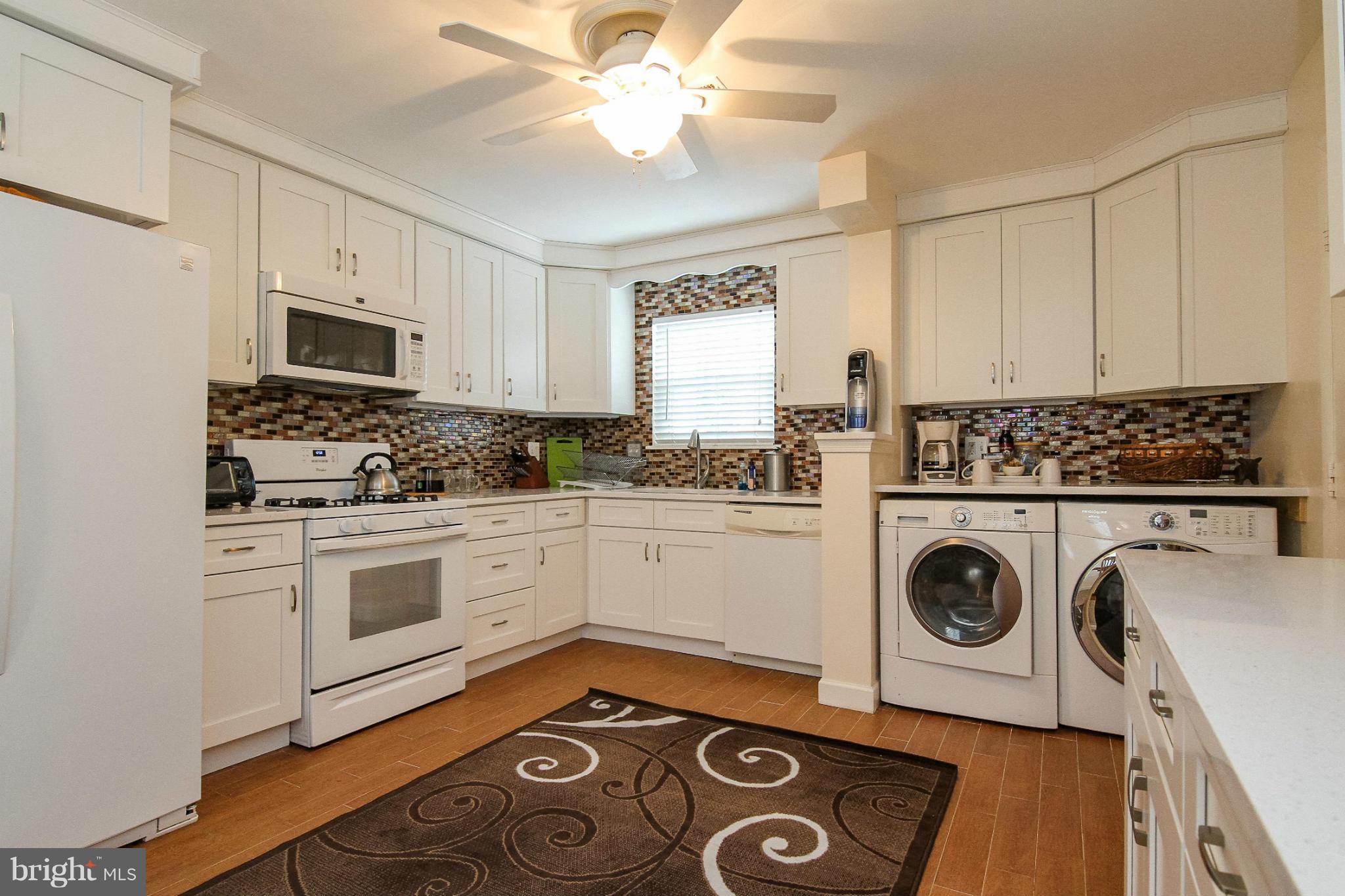 DALE CITY - Residential