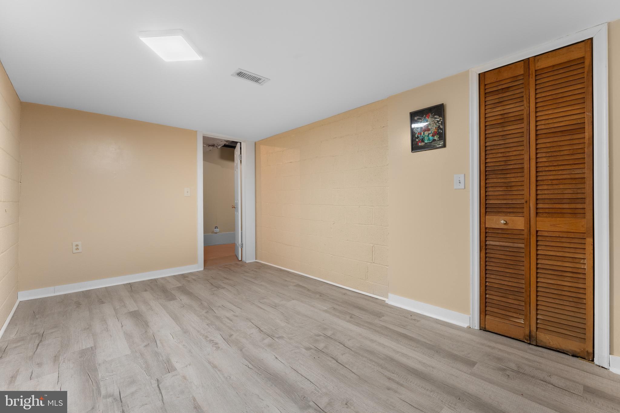 GREENFIELD - Residential