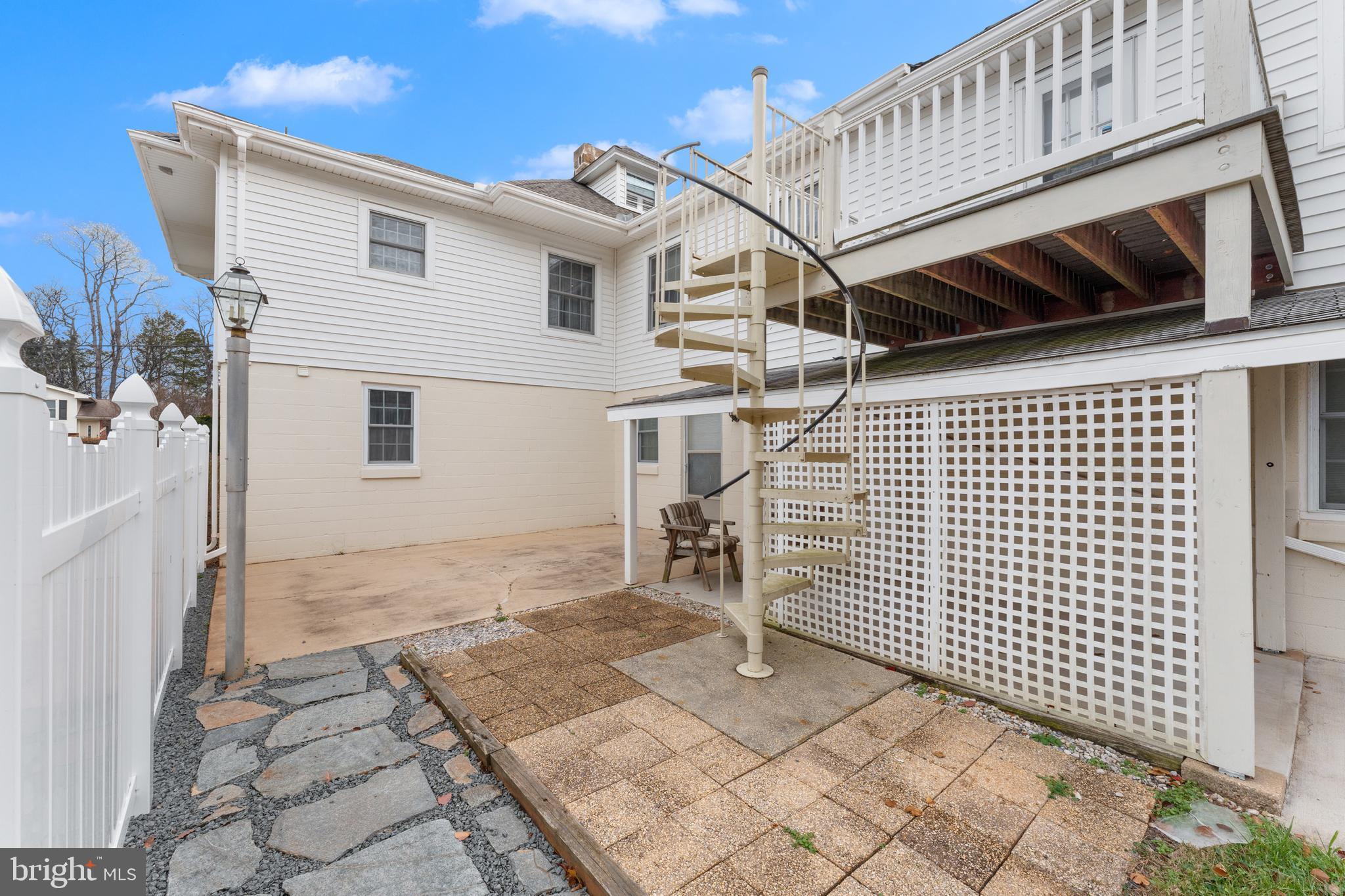 GREENFIELD - Residential