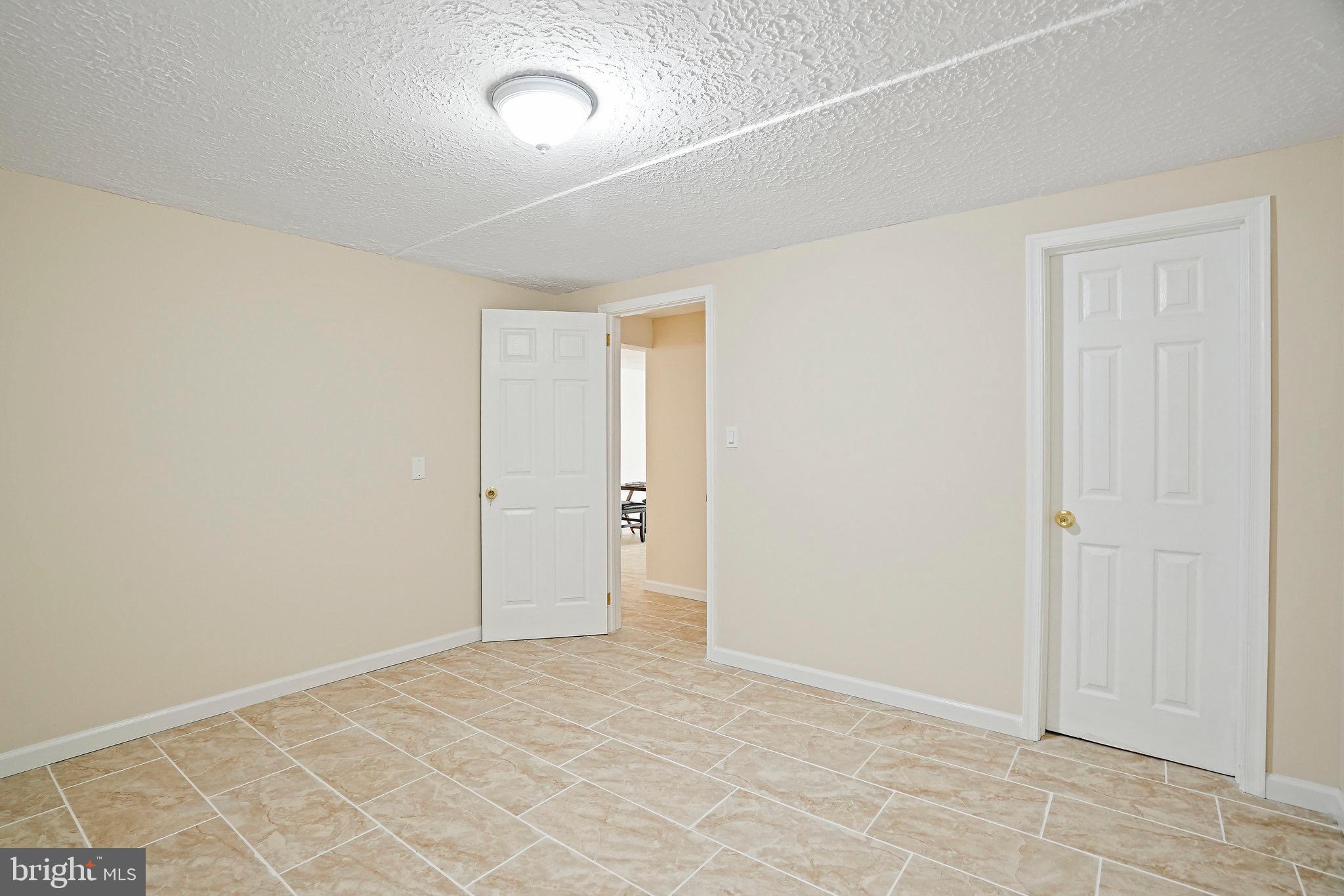 BROCK HALL PLAT 1 - Residential