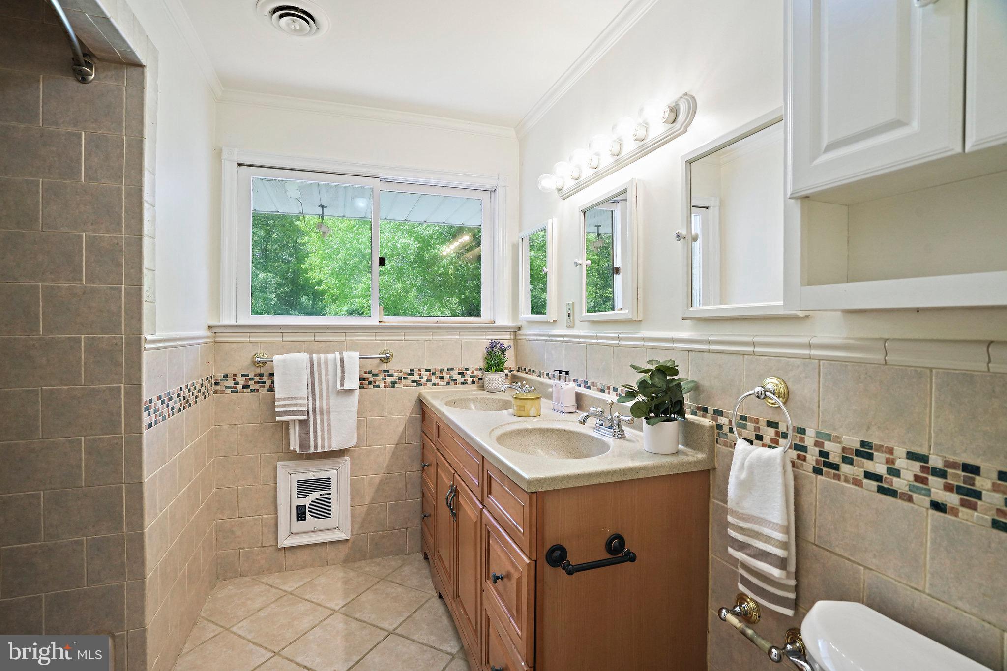 BROCK HALL PLAT 1 - Residential