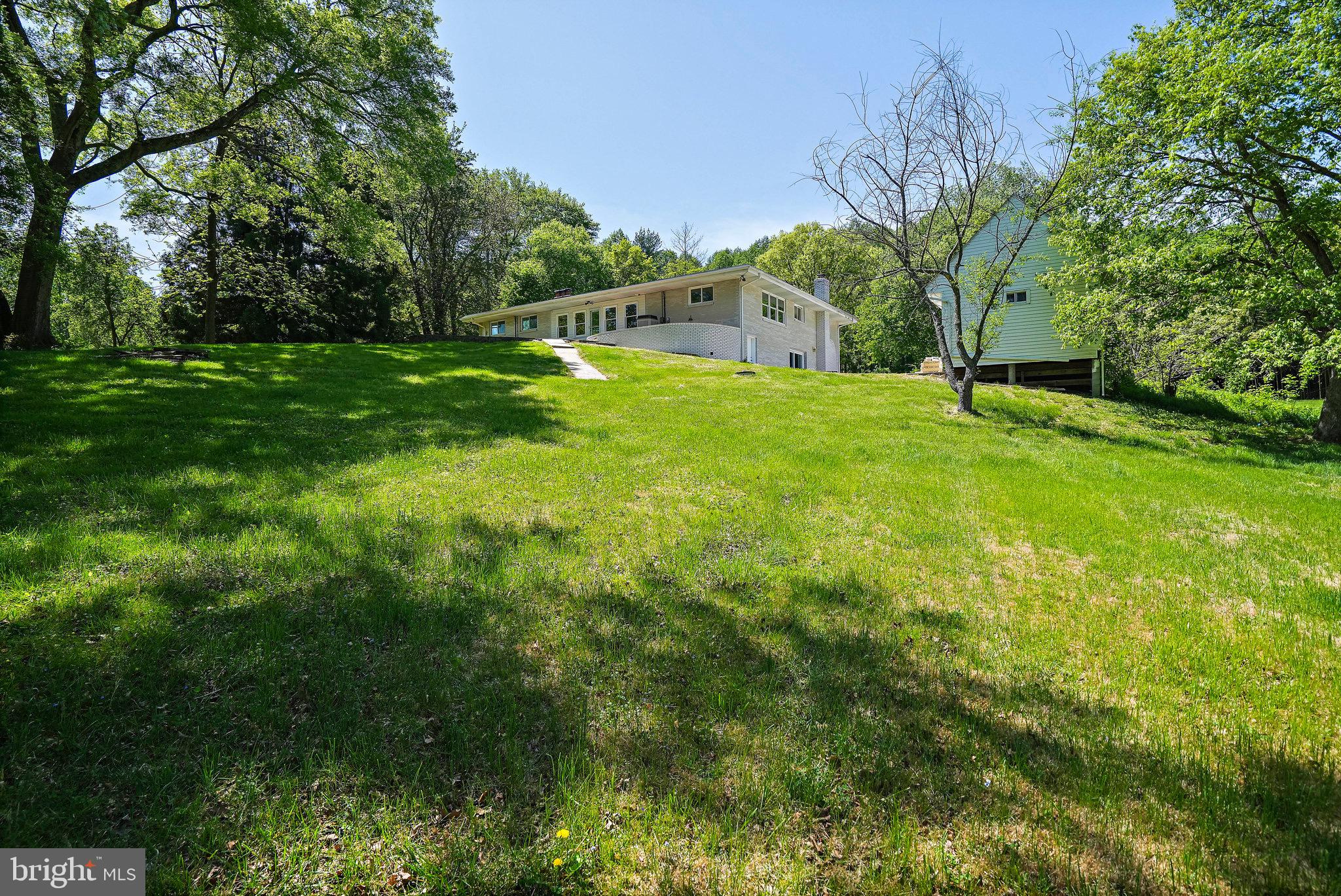 BROCK HALL PLAT 1 - Residential