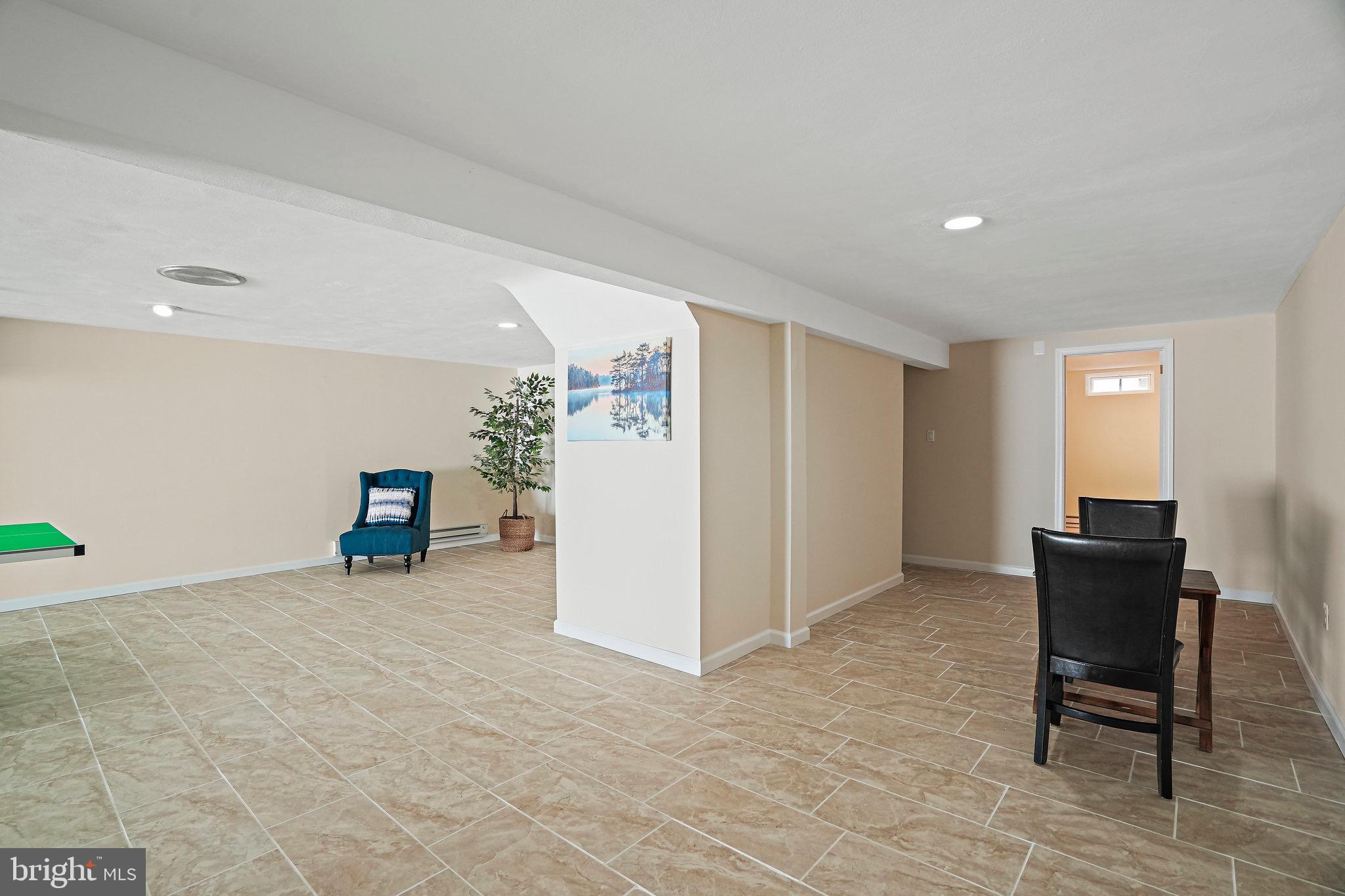 BROCK HALL PLAT 1 - Residential