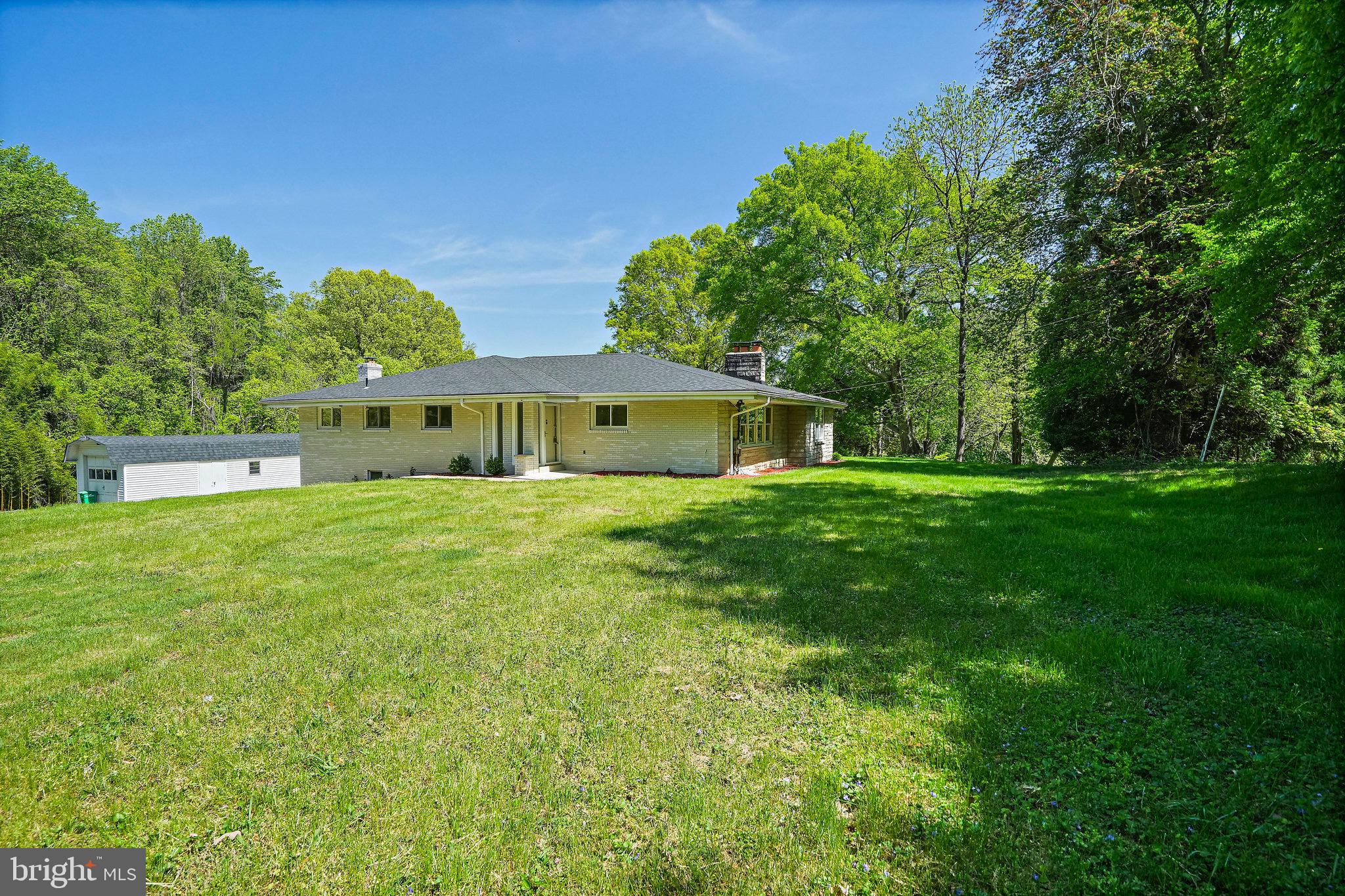 BROCK HALL PLAT 1 - Residential