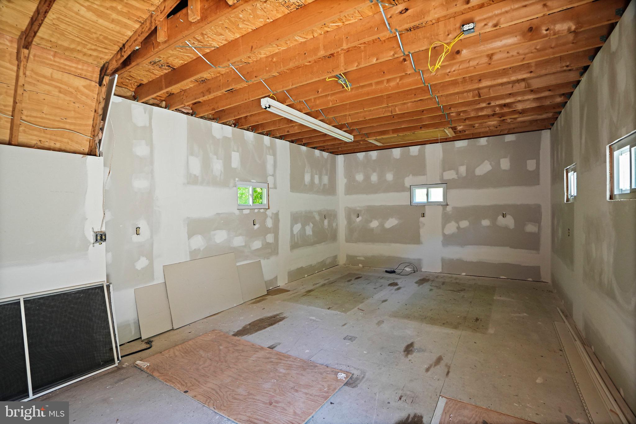 BROCK HALL PLAT 1 - Residential