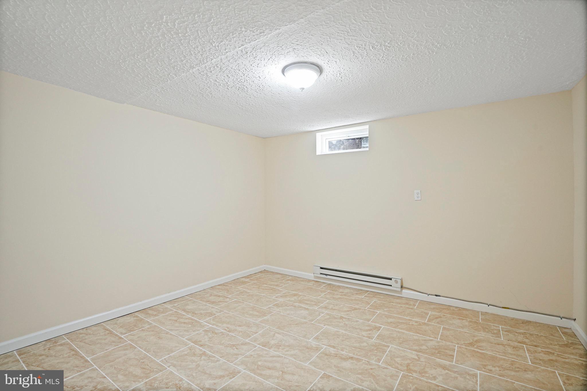 BROCK HALL PLAT 1 - Residential