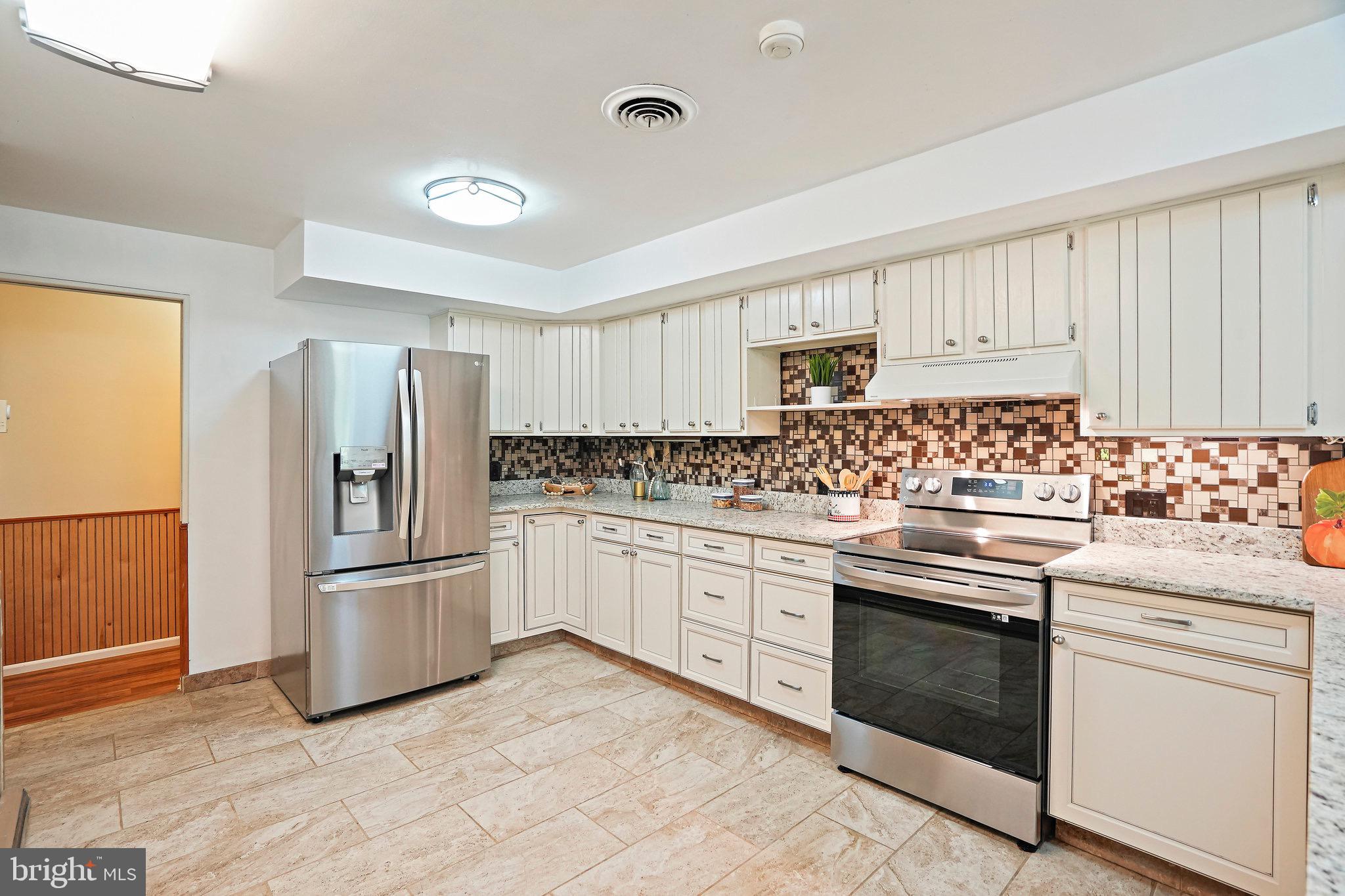 BROCK HALL PLAT 1 - Residential