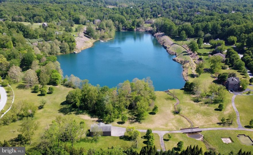 Buildable 34-acre preservation parcel.