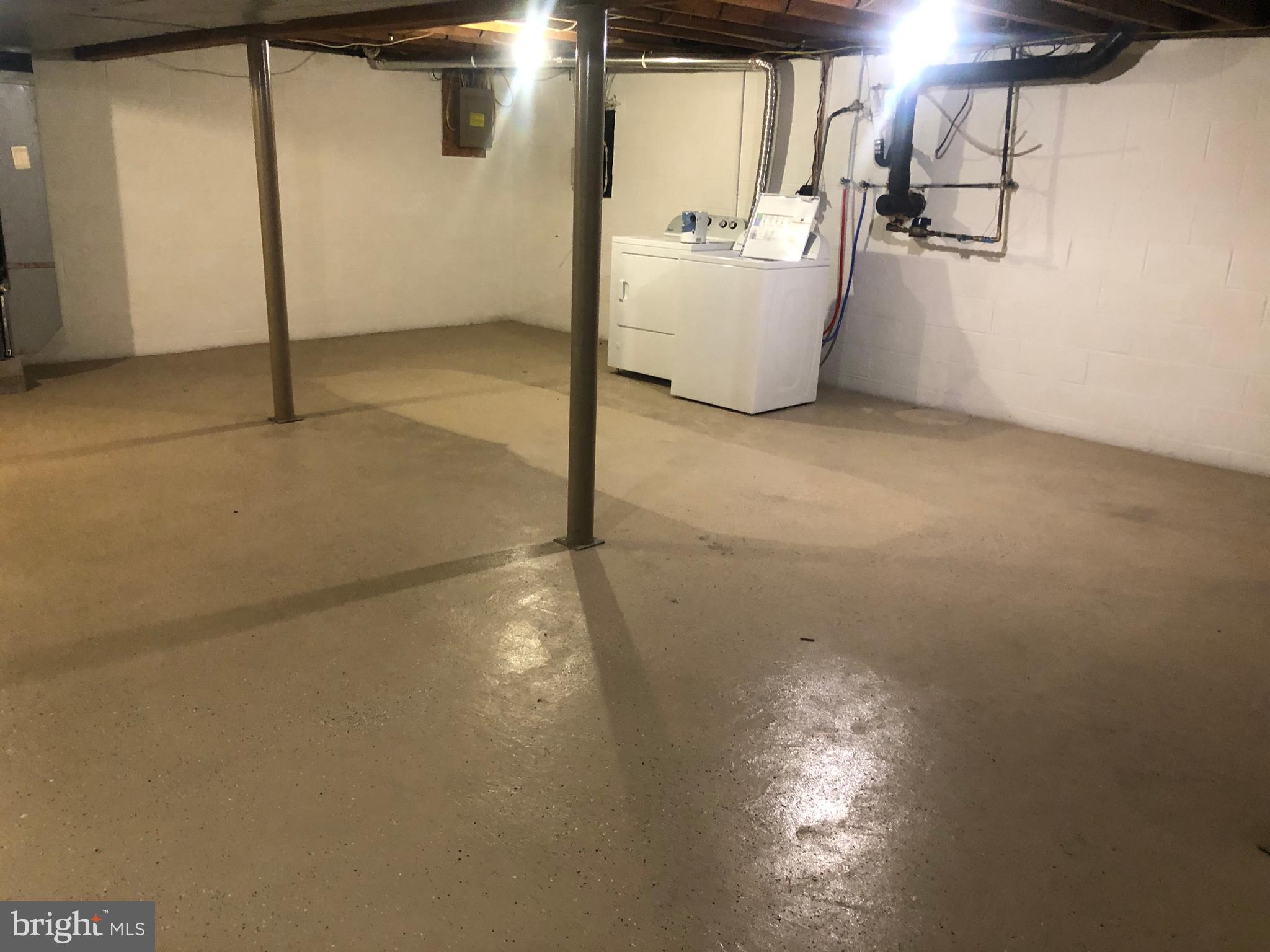 TOWAMENCIN VIL - Residential Lease