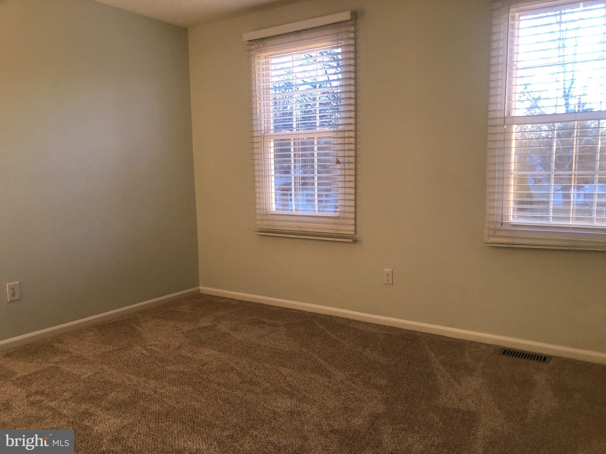 TOWAMENCIN VIL - Residential Lease