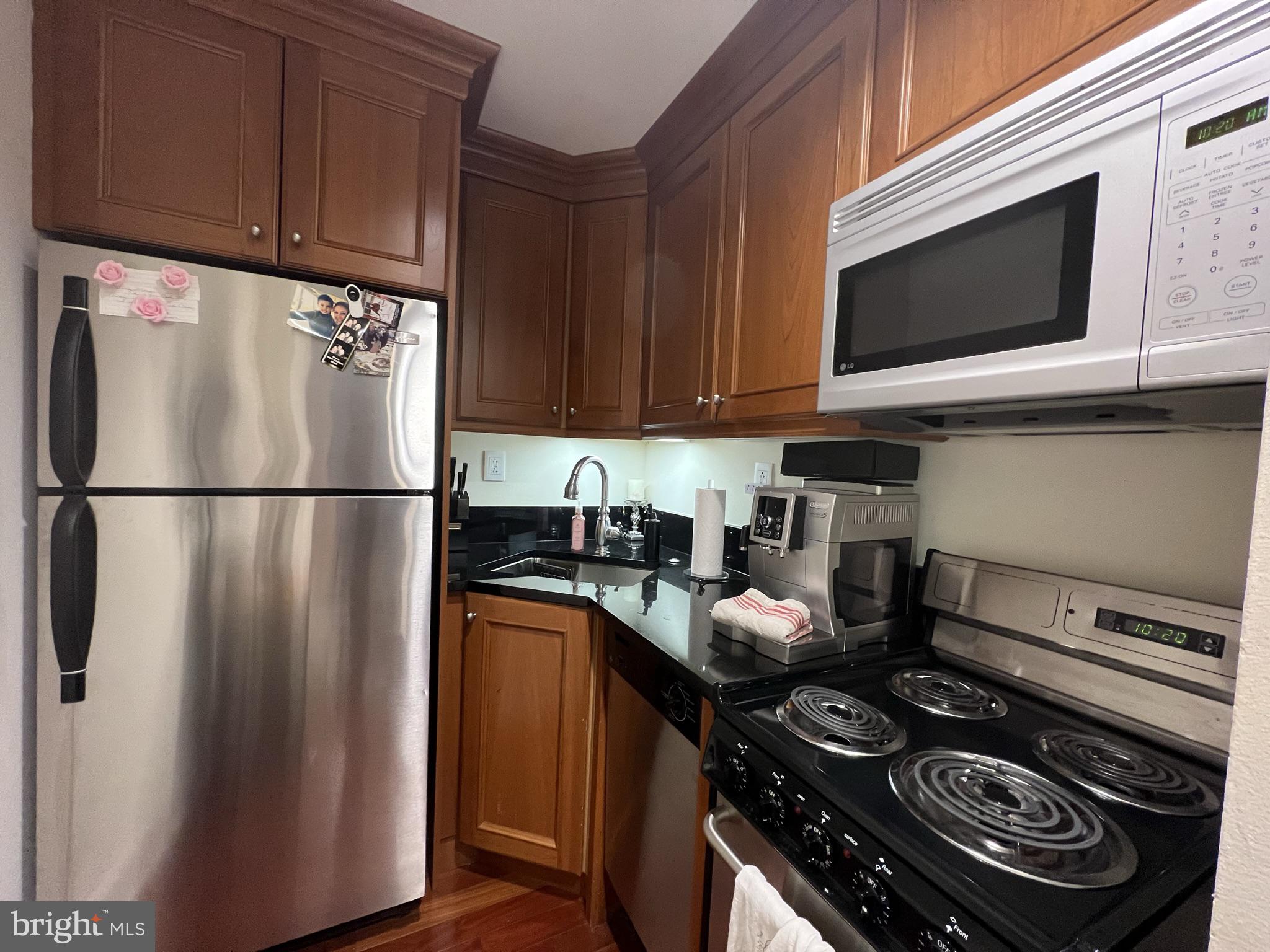 RITTENHOUSE SQUARE - Residential Lease