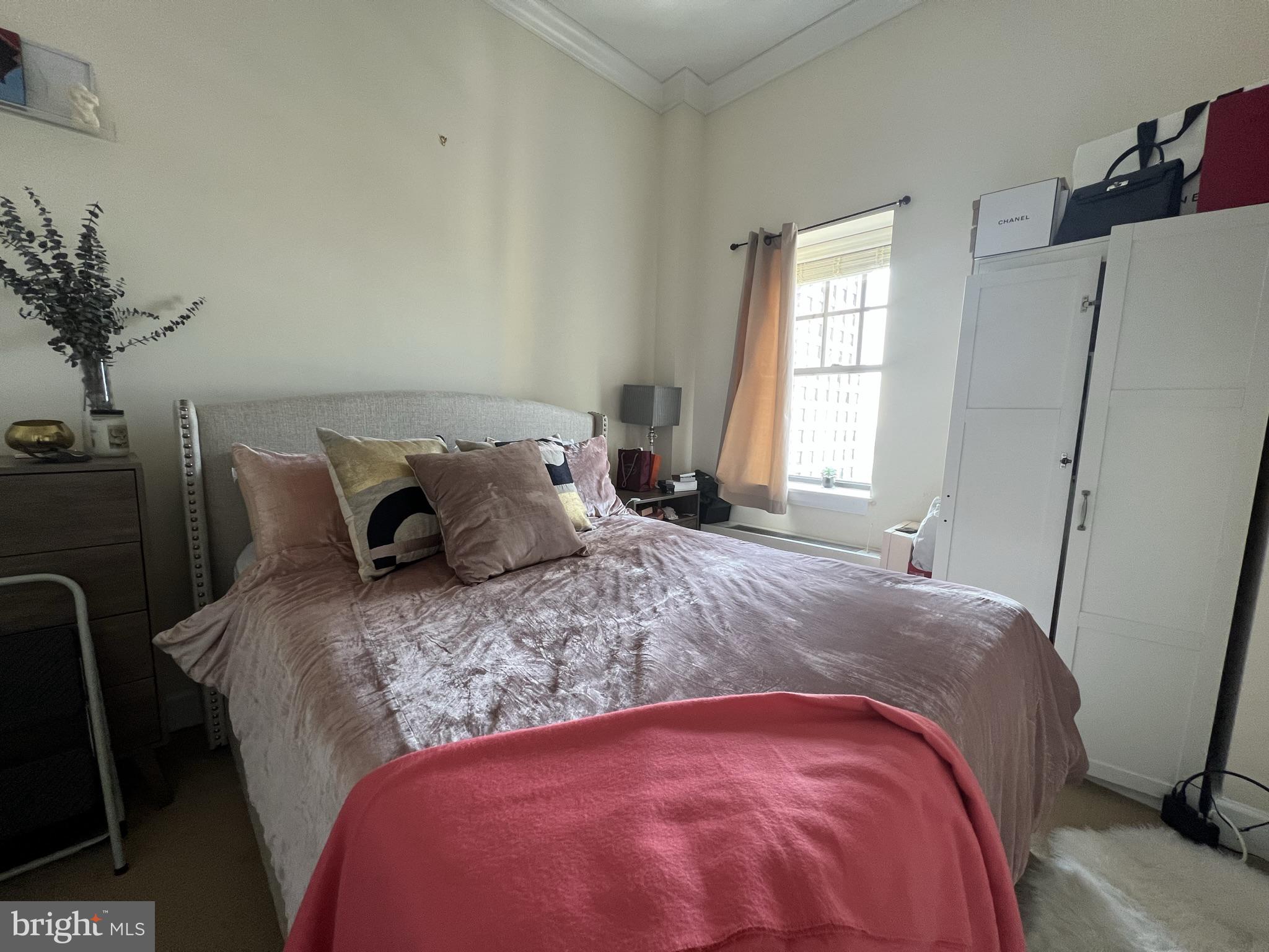 RITTENHOUSE SQUARE - Residential Lease