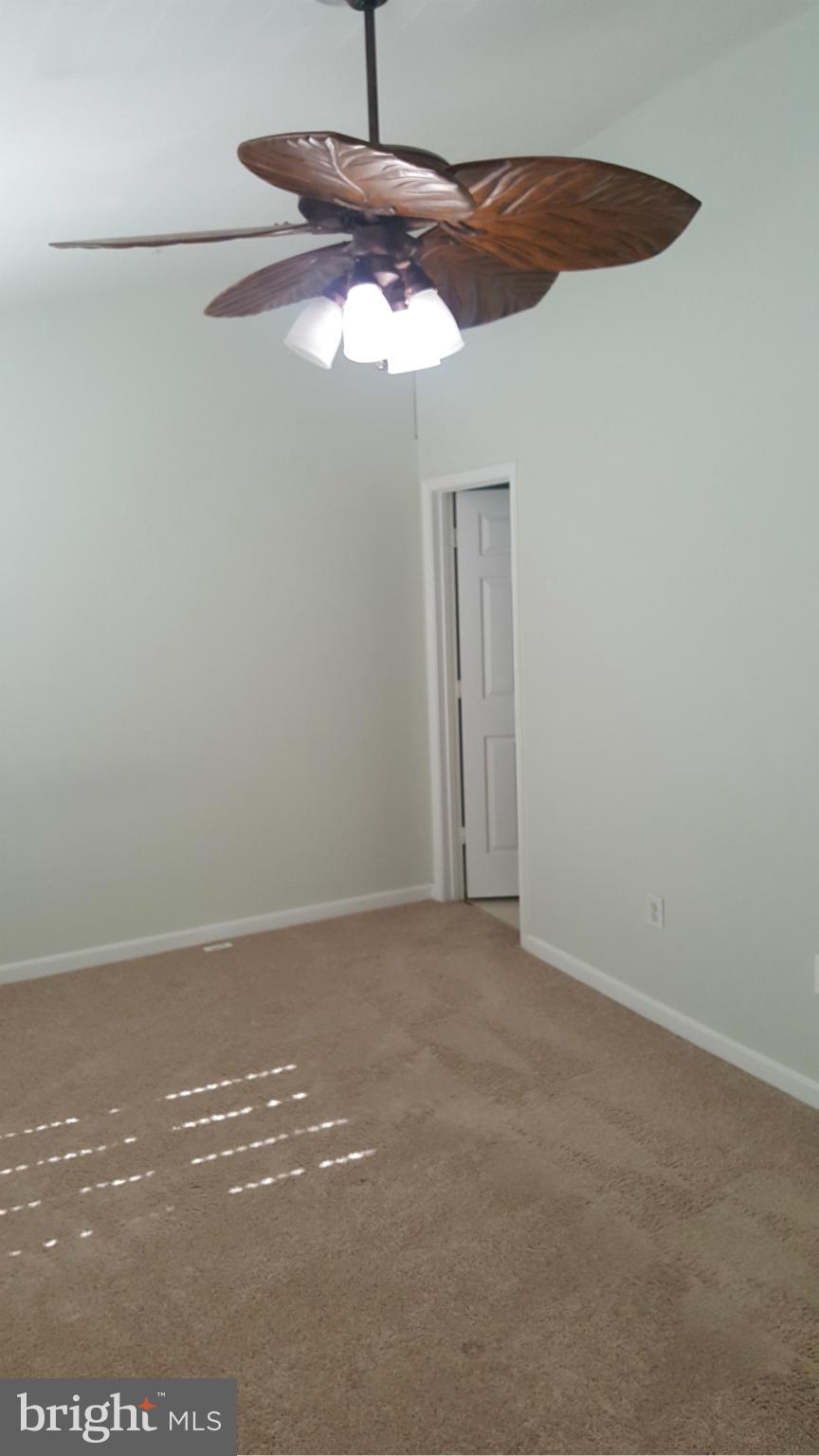 RUSSETT - Residential Lease