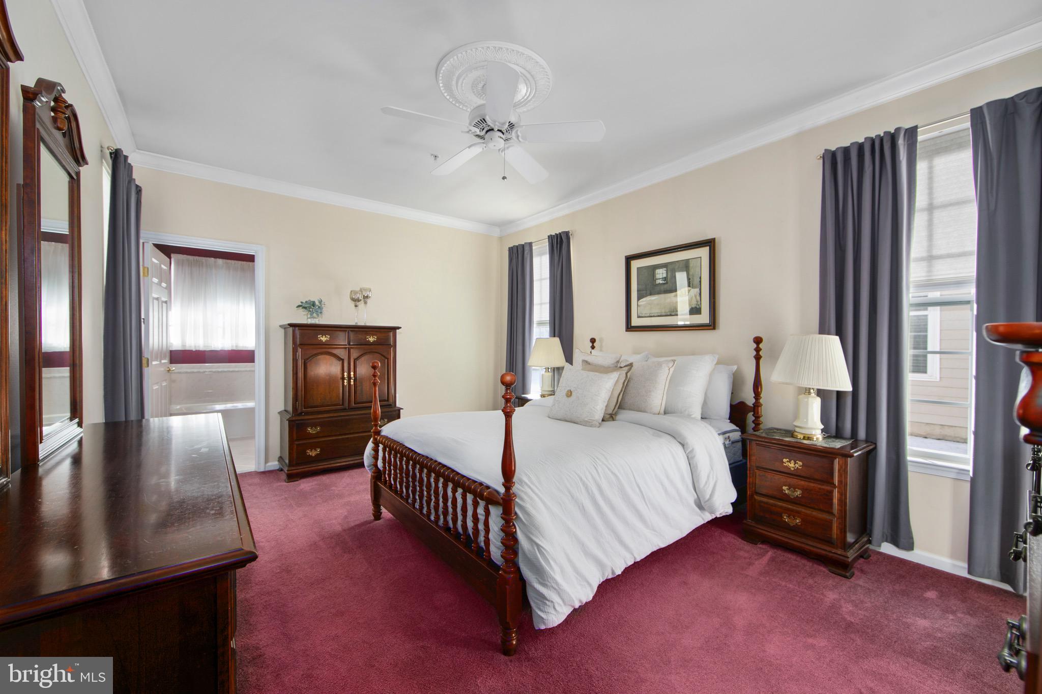 HERITAGE CR ESTS - Residential