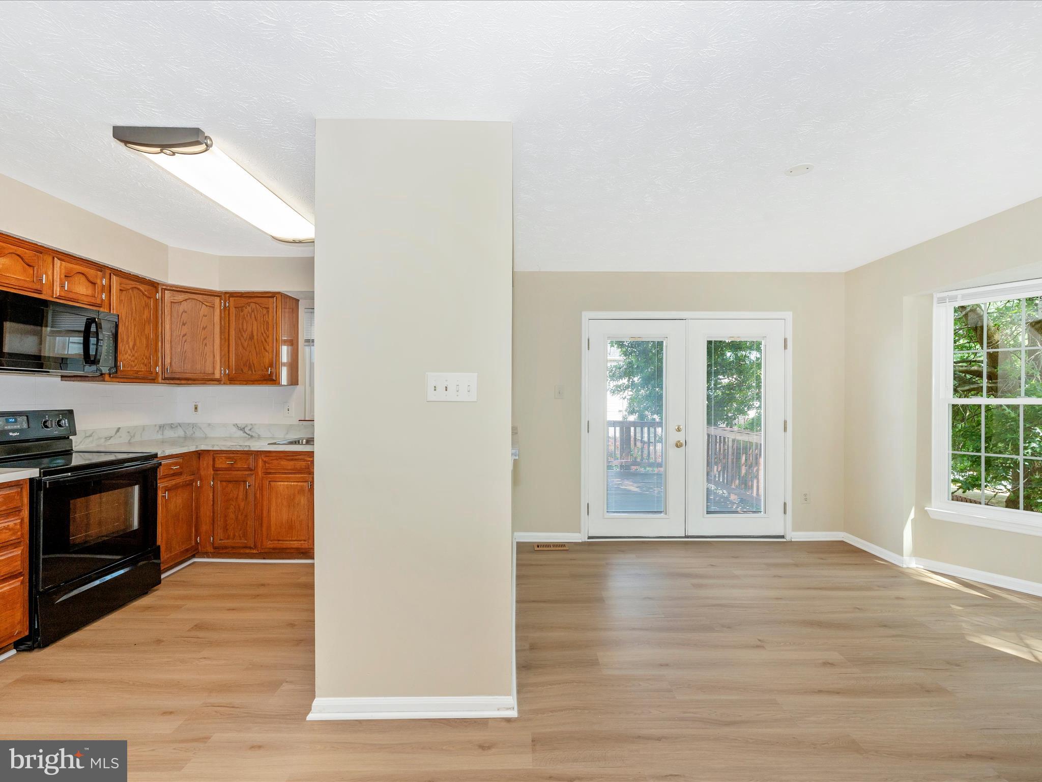 OVERLOOK - Residential Lease